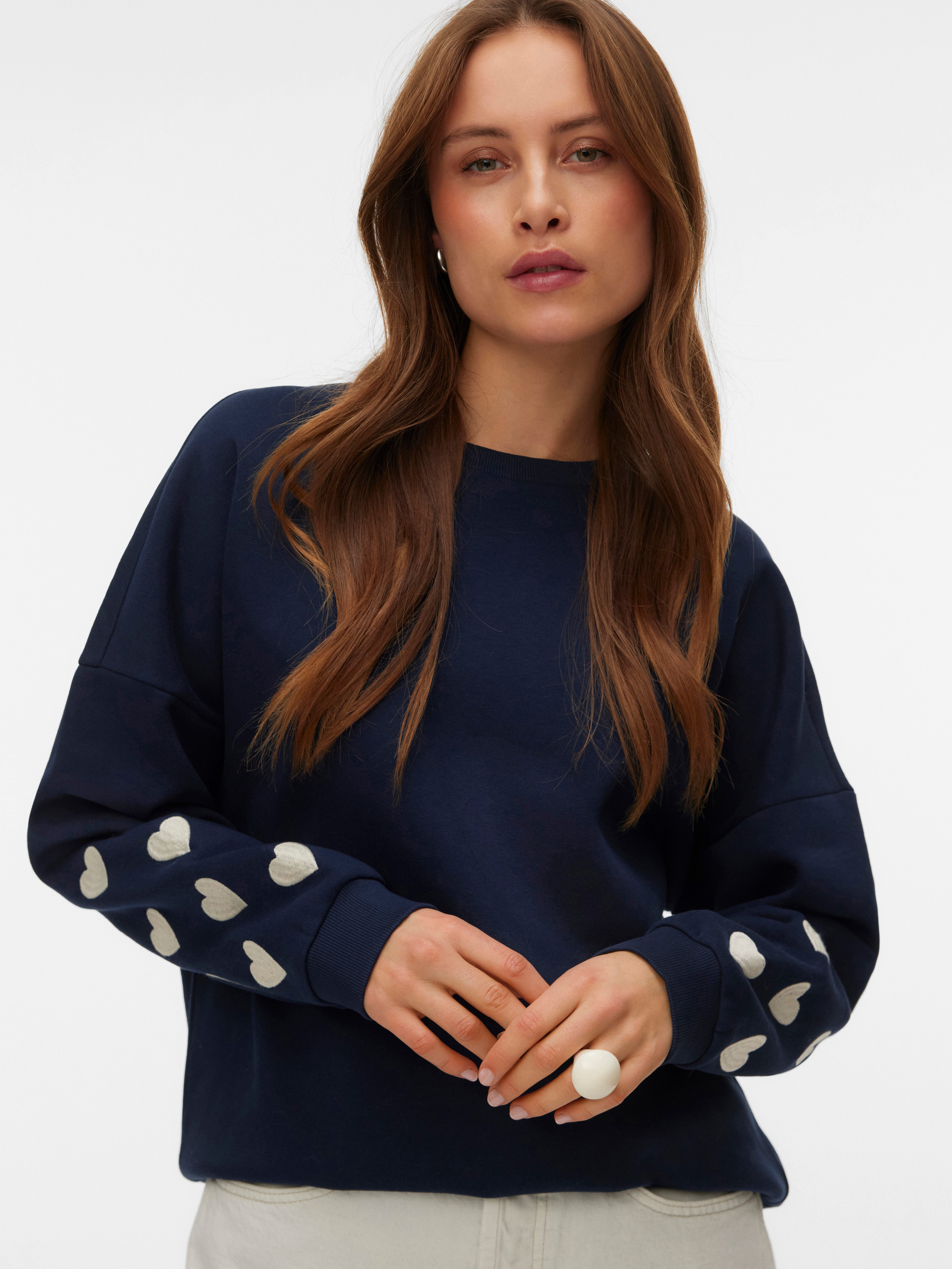 Vero Moda Sweatshirt VMKAROL BEA LS SWEAT BOX JRS GA mit Blumendruck günstig online kaufen