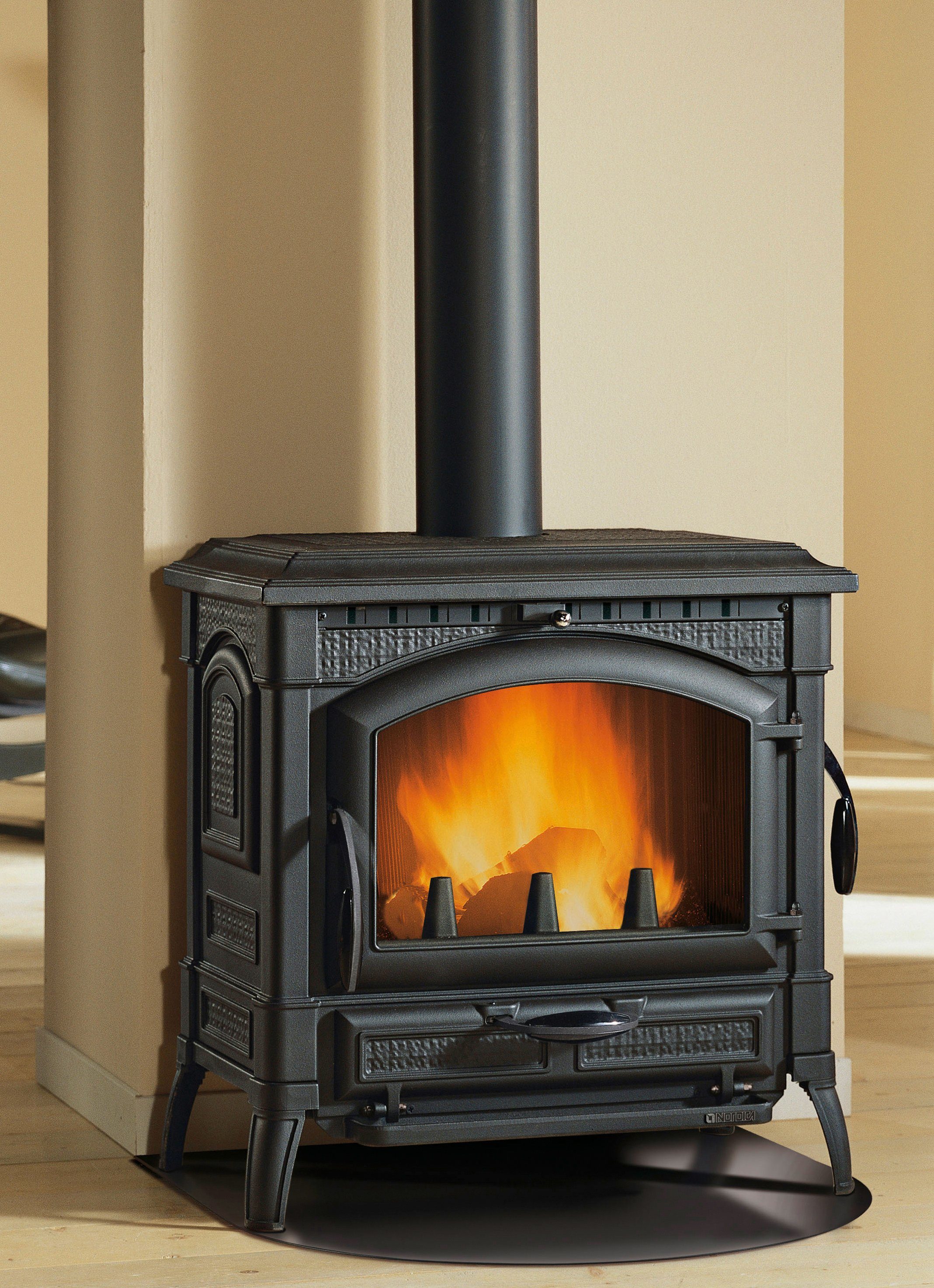 La Nordica Kaminofen »ISOTTA EVO«, 11,9 kW, Zeitbrand, Komplett aus Guss, Gussofen