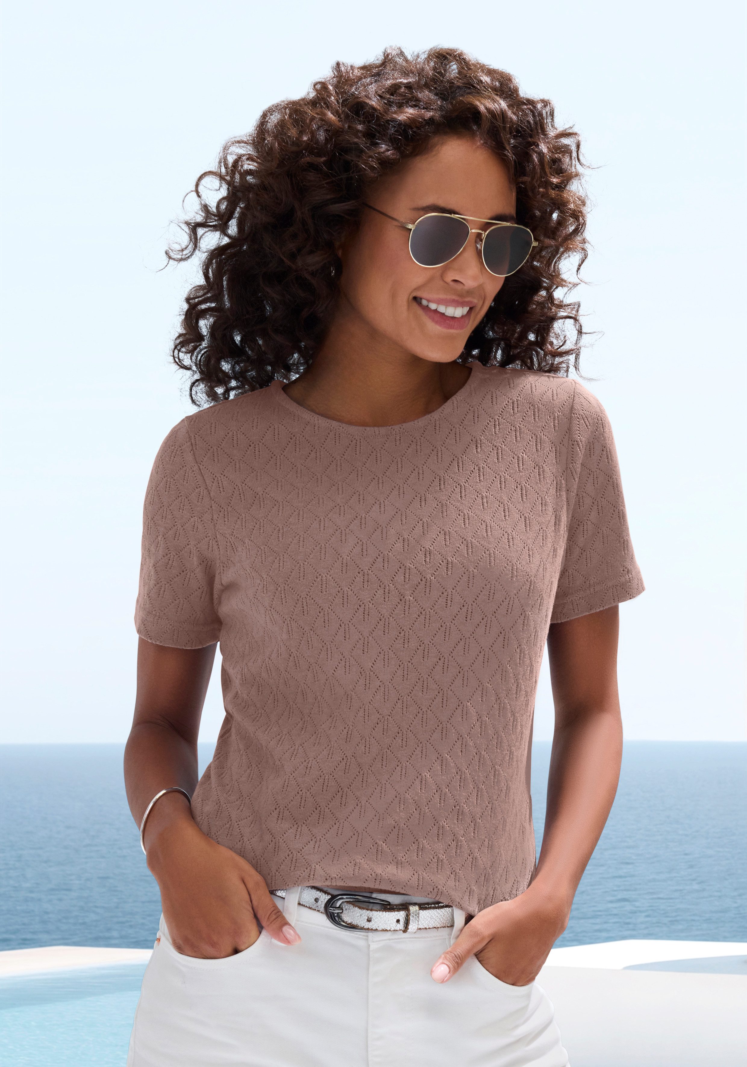 Vivance by Lascana Kurzarmshirt aus leichtem Feinstrick mit Ajourmuster
