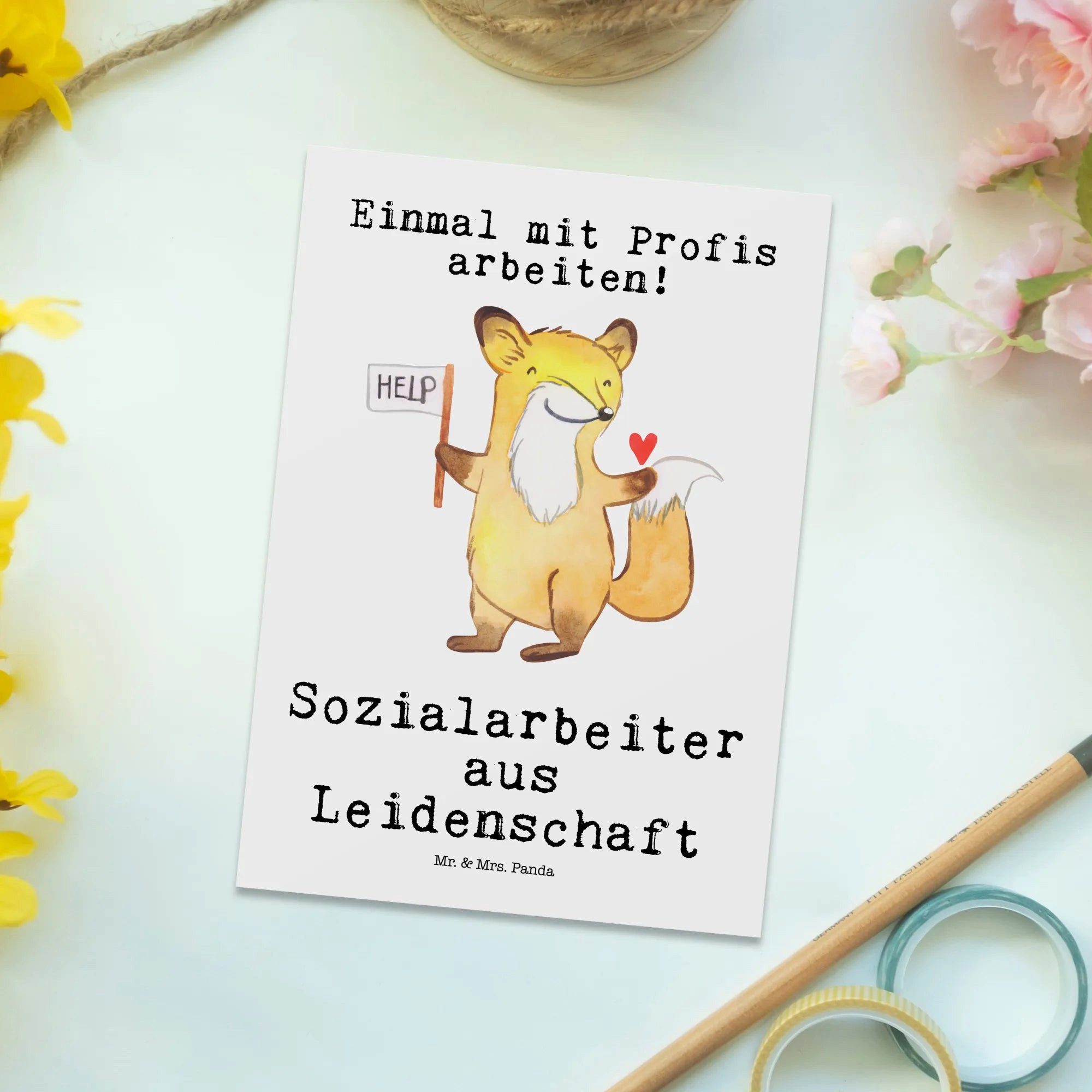 Thumbnail - Mr. & Mrs. Panda Postkarte Sozialarbeiter Leidenschaft - Weiß - Geschenk, Karte, Einladungskarte, Liebevolles Design