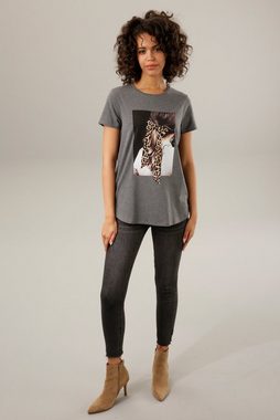 Aniston CASUAL T-Shirt mit Glitzer verziertem Frontdruck