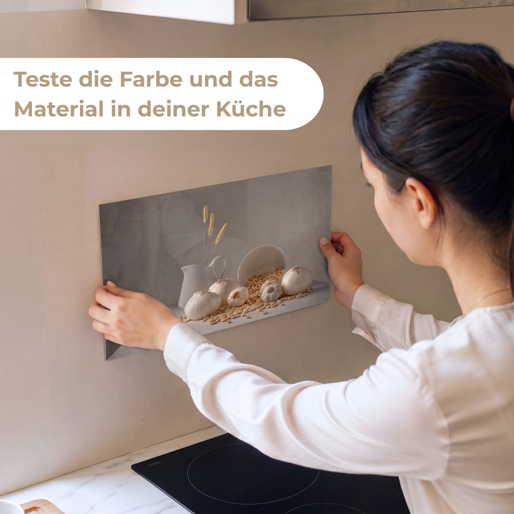 KitchenYeah Küchenrückwand Muster selbstklebend (keine Folie) Zwiebeln - Stilleben - Weiß - Beige, (1-tlg), Spritzschutz, Küche, Rückwand, Küchenwand, Küchenfro – Bild 2 von 4