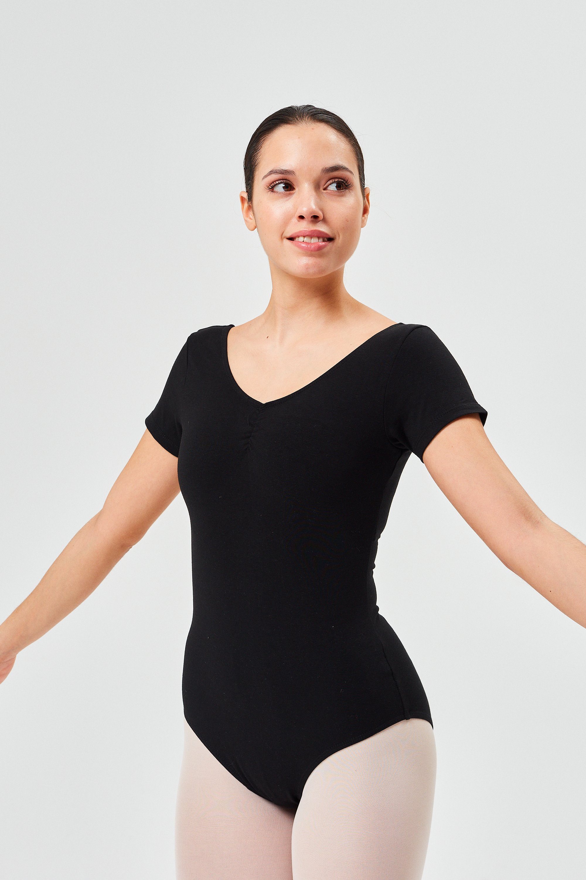 tanzmuster Body Damen Ballettanzug Fenja mit kurzen Ärmeln Ausschnitt mit e günstig online kaufen