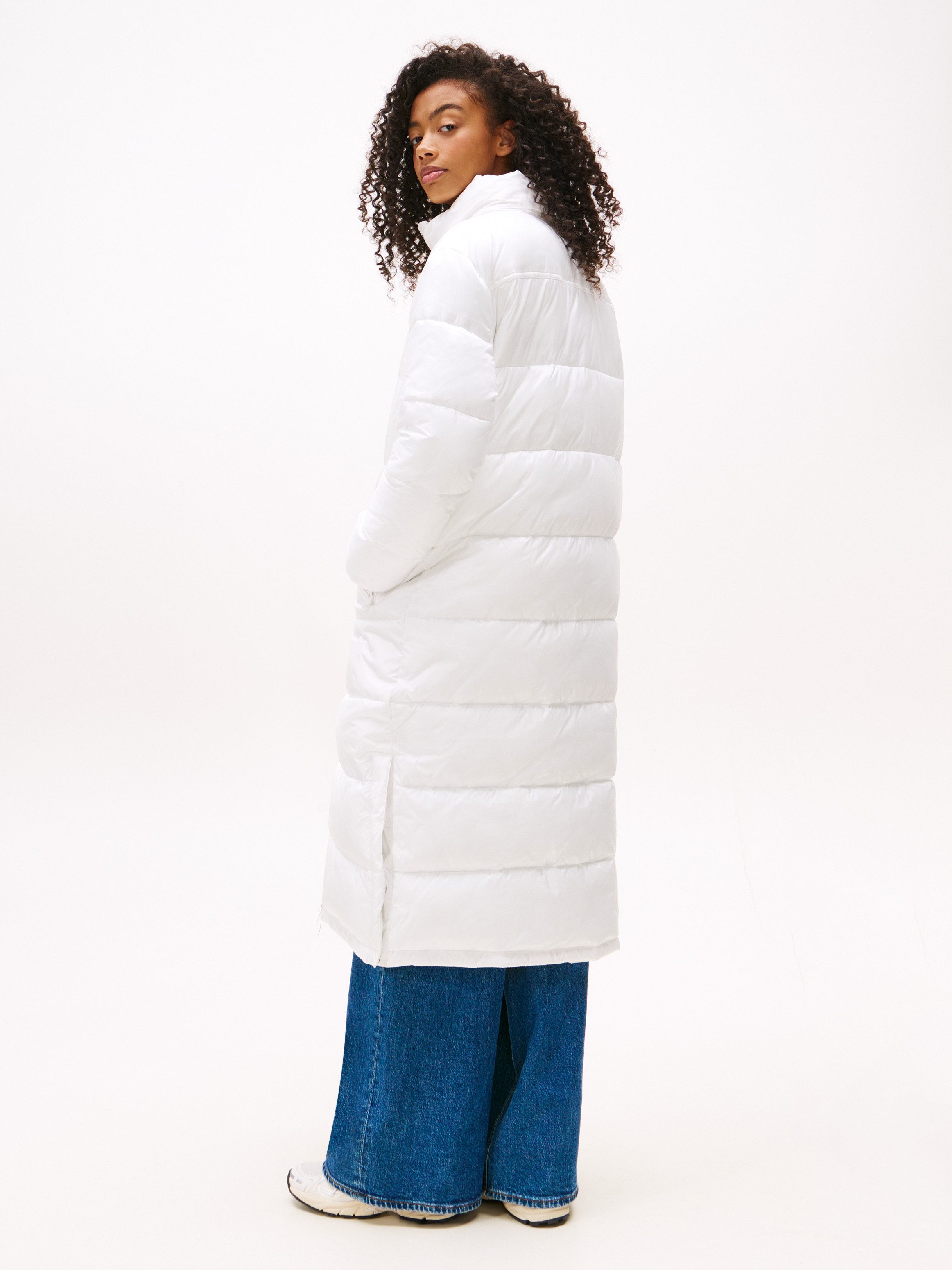 Tommy Jeans Steppmantel TJW MAXI PCKBL HOOD ESS PUFFER