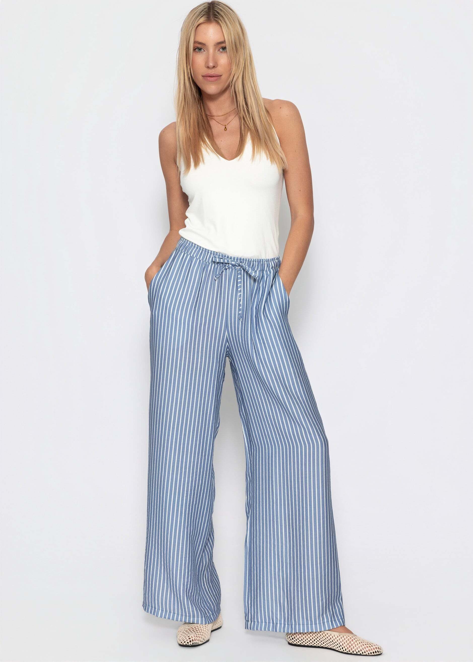 SASSYCLASSY Stoffhose Wide Leg Hose mit Streifen und Bindeband Damen Fließende Stoffhose mit Eingriffstaschen in High Waist Sitz Blau