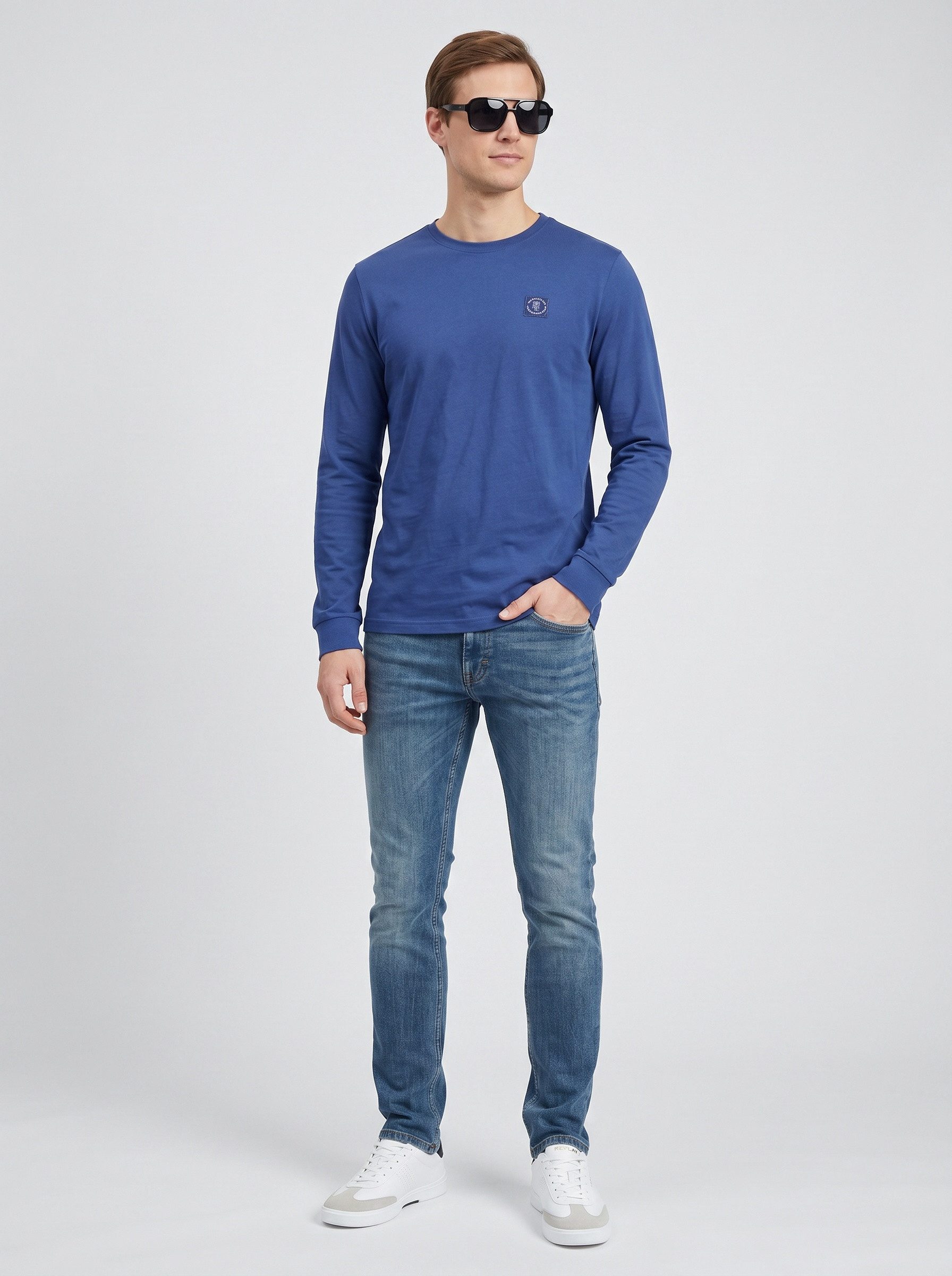 Zum Outfit 6