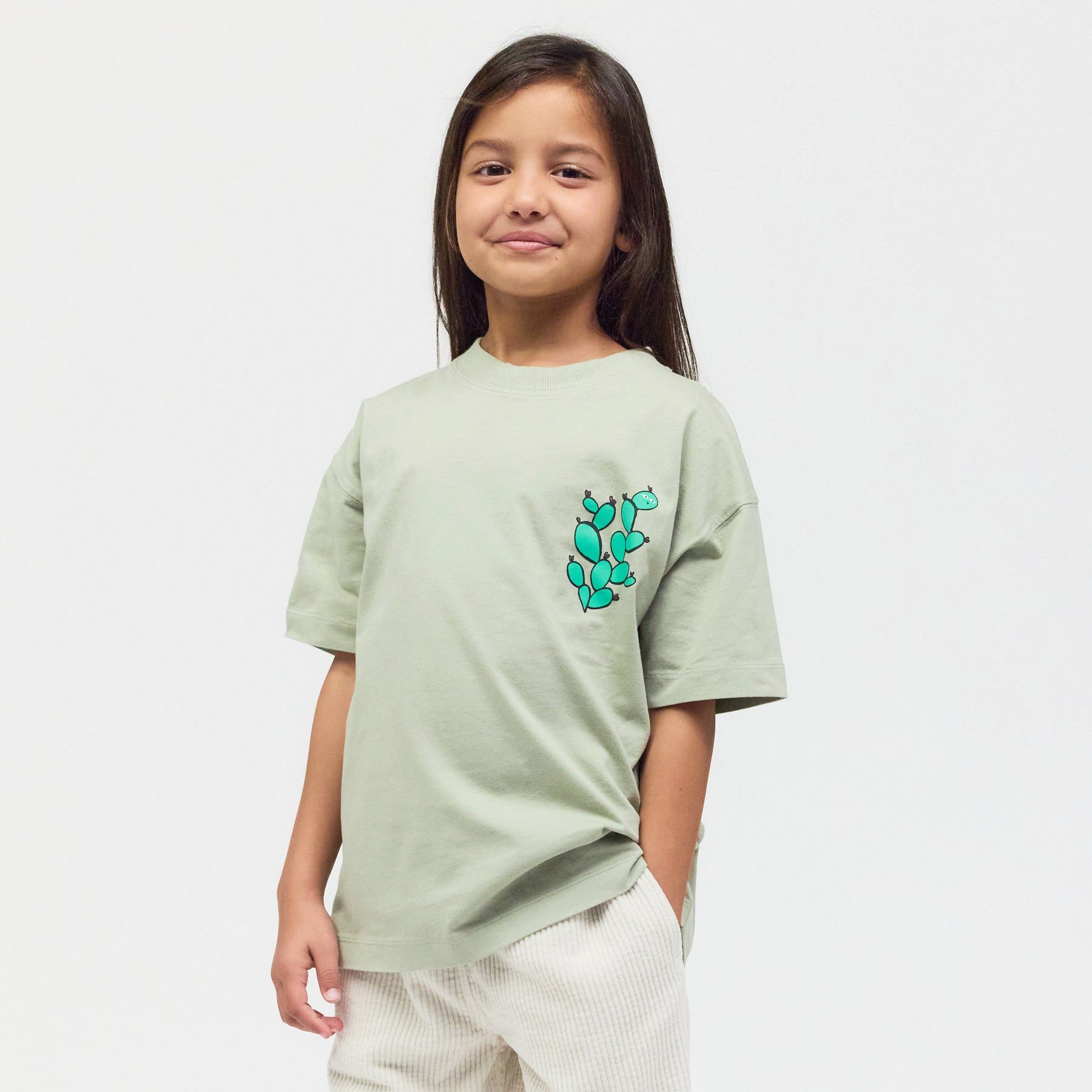PlayPlayPauly T-Shirt CHECKER TOBI Regenwurm Unisex Kinder T-Shirt aus Bio-Baumwolle Kindershirt mit Checker-Tobi-Regenwurm- und Kaktus-Print