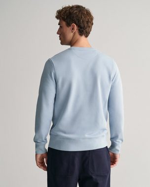Gant Sweatshirt REG SHIELD C-NECK SWEAT mit Logostickerei auf der Brust