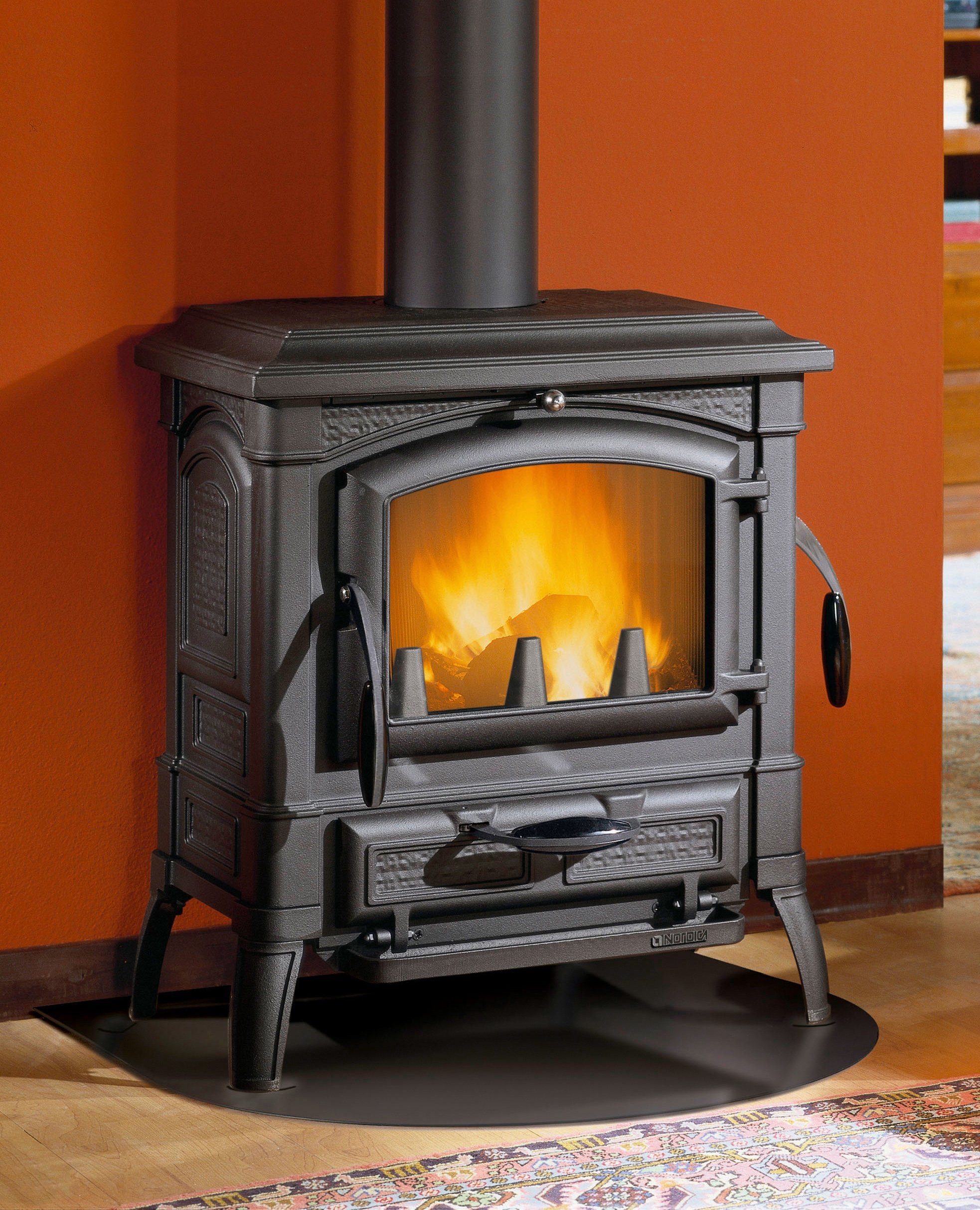 La Nordica Kaminofen »ISETTA EVO«, 7,7 kW, Zeitbrand, Komplett aus Guss, Gussofen