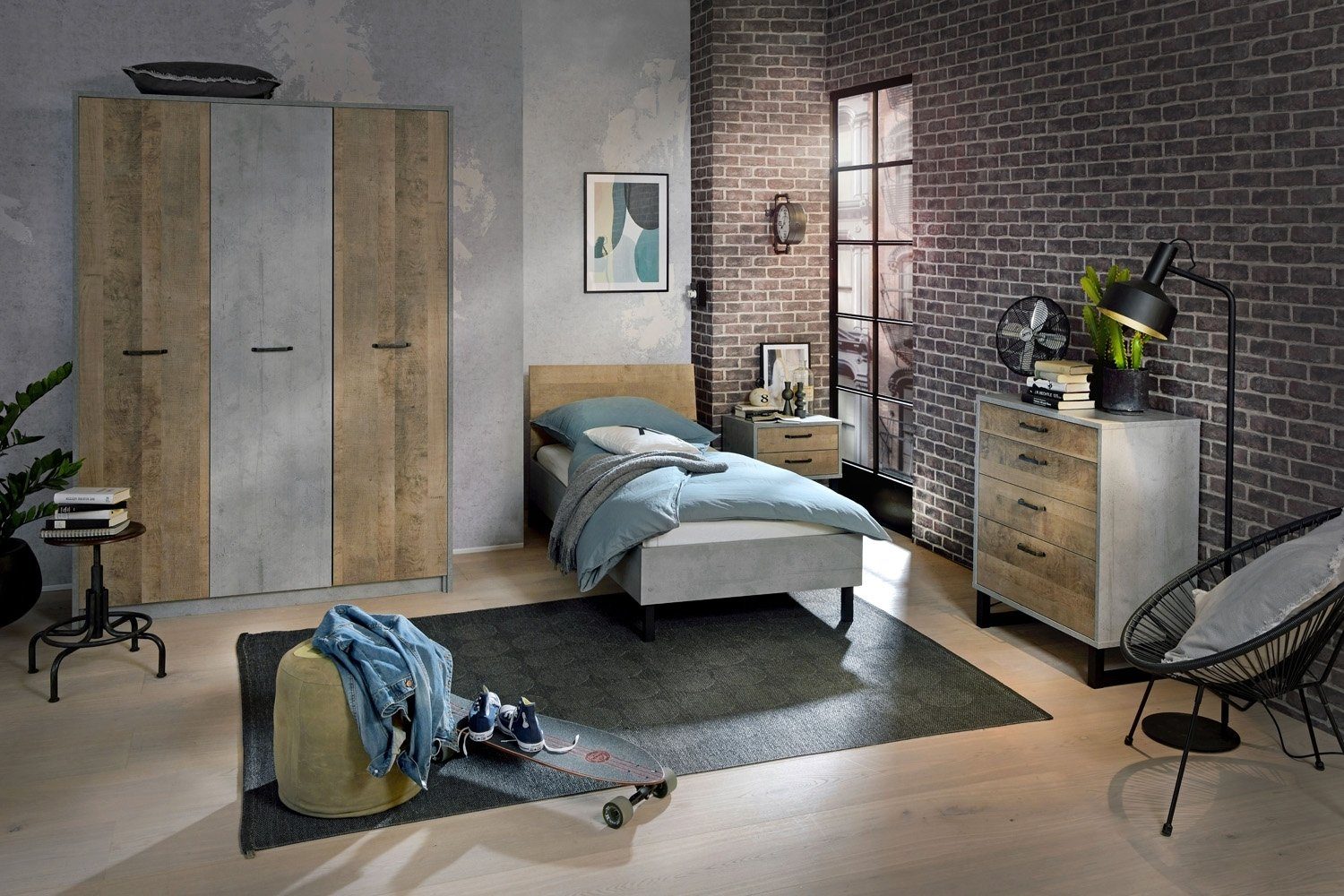 LIV'IN Kleiderschrank SOLANO, B 151 cm x H 219 cm, Eiche rustikal Dekor