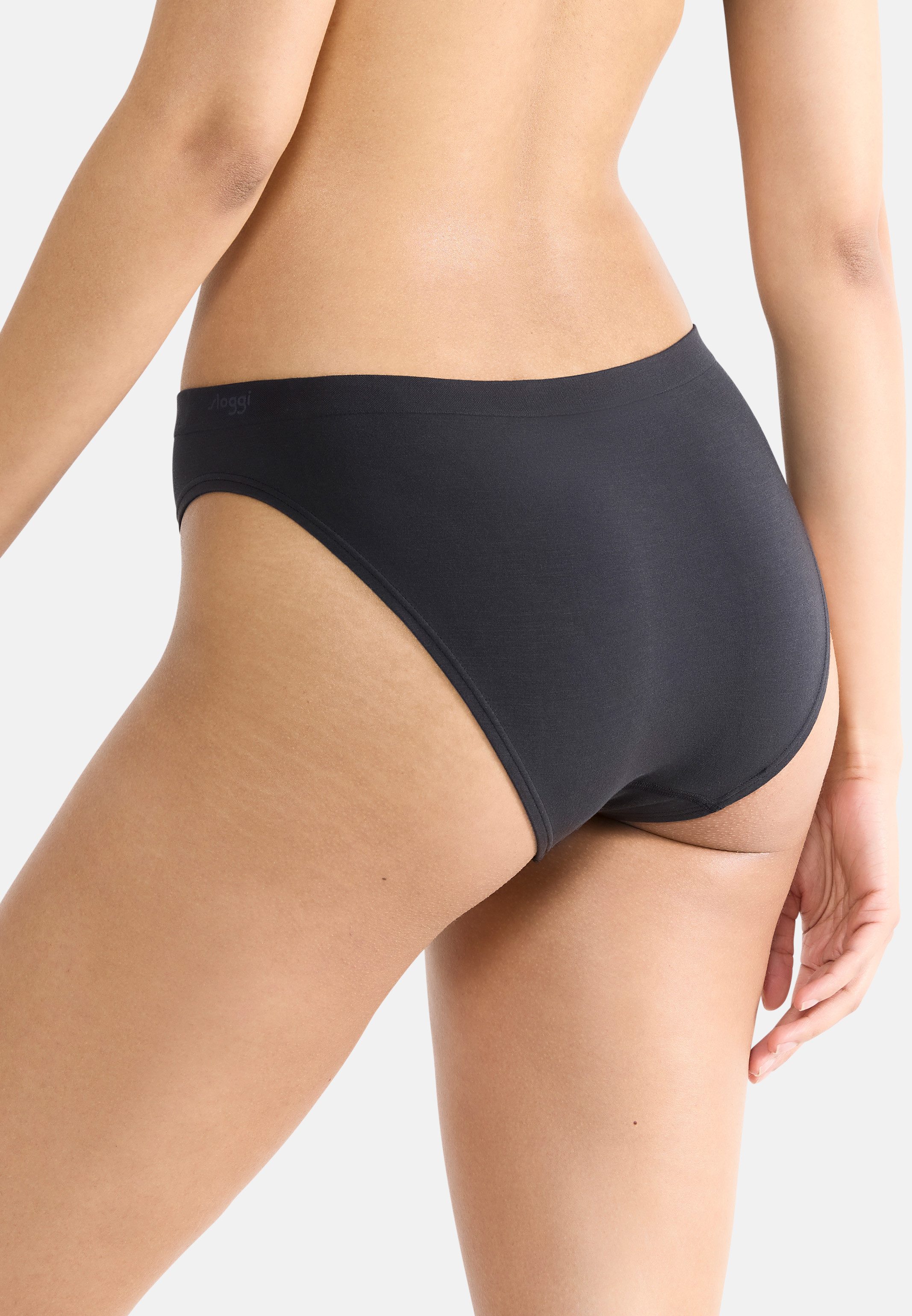 sloggi Bikinislip 4er Pack GO Sense (Spar-Set, 4-St) Slip - Nahtlos - High leg Slip im modernen puristischen Design
