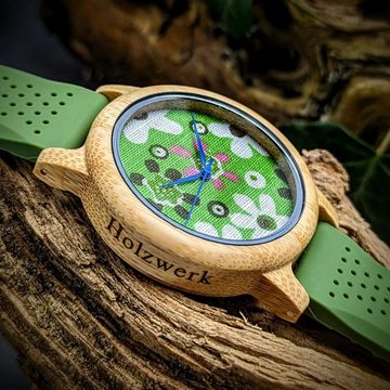 Holzwerk Quarzuhr WIESENTAL Damen Holz Uhr mit Silikon Armband & Blumen Muster, grün