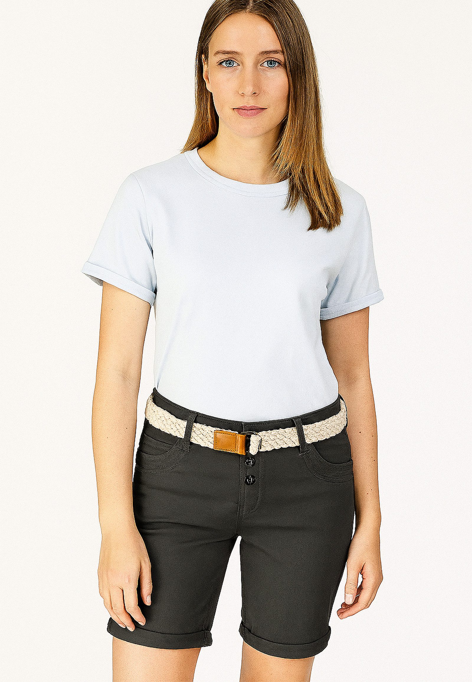 Stitch & Soul Bermudas Mit Gürtel und doppelten Gesäßtaschen Bermuda-Chino günstig online kaufen