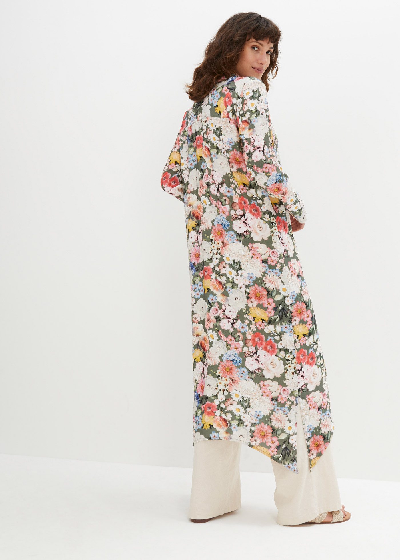 bonprix Longbluse extrem lange Form, aus Viskose, mit Blütendruck, mit Hemdblusenkragen