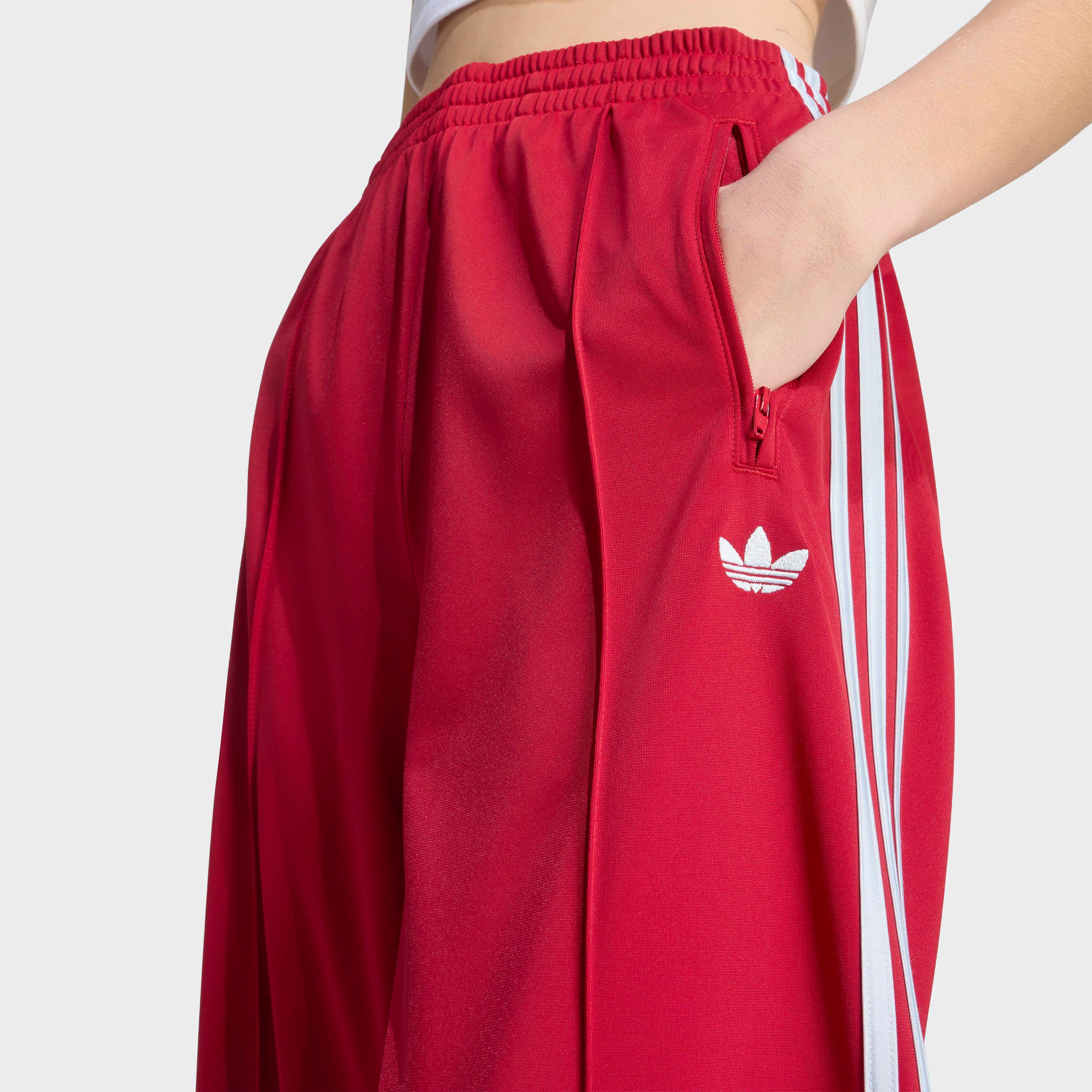 adidas Originals Sporthose FIREBIRD LOOSE Firebird Loose Sporthose, lässig geschnitten