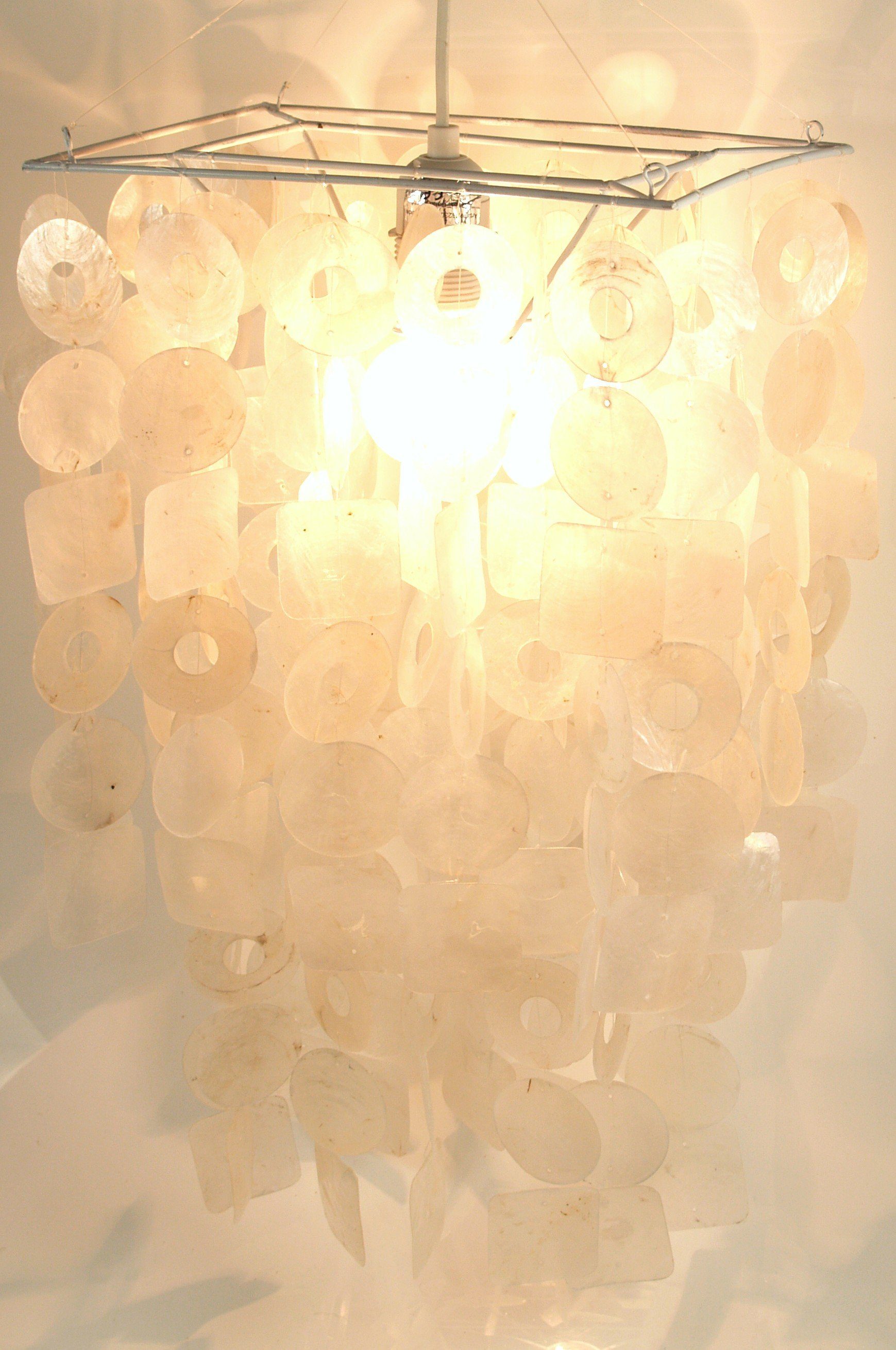 Guru-Shop Deckenleuchten Deckenlampe, Muschelleuchte aus hunderten.., Leuchtmittel nicht inklusive Modell Seventy weiß