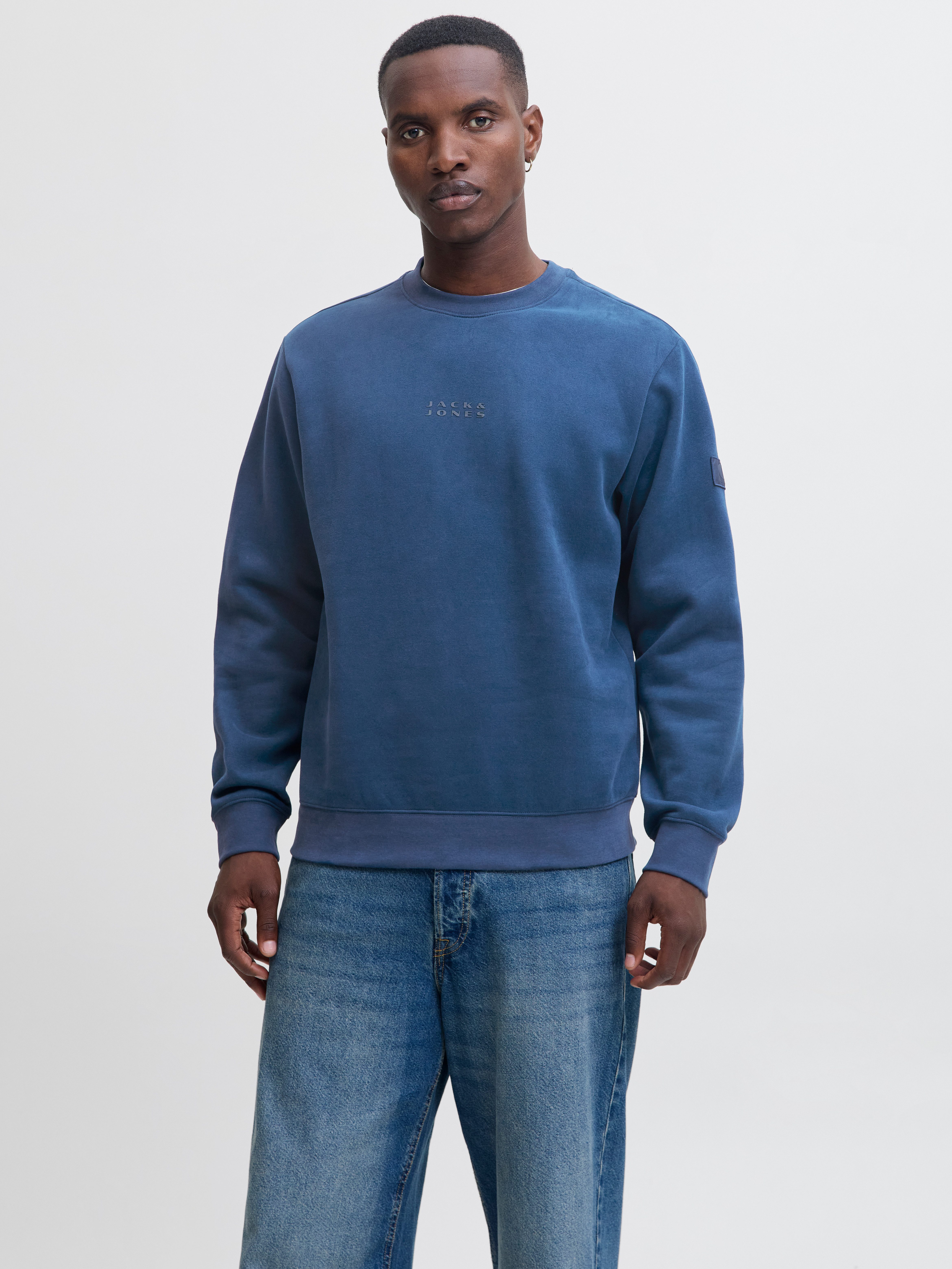 Jack & Jones Sweatshirt JCOPOINT SWEAT BADGE CREW NECK BF günstig online kaufen