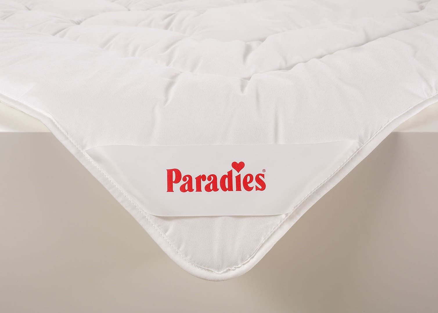 Paradies Sommerbettdecke Cool Comfort, Füllung: 50% Viskose, 50% Lyocell, Für den Sommer leicht und kühlend