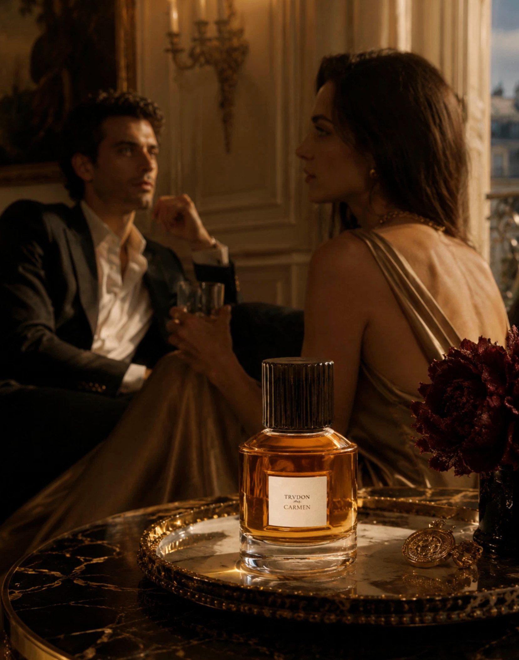 Cire Trudon Eau de Parfum Carmen Unisex Duft Zitrus, Rum, Tabak und Leder 100ML, Hochwertiger Designer-Flakon aus massivem Glas