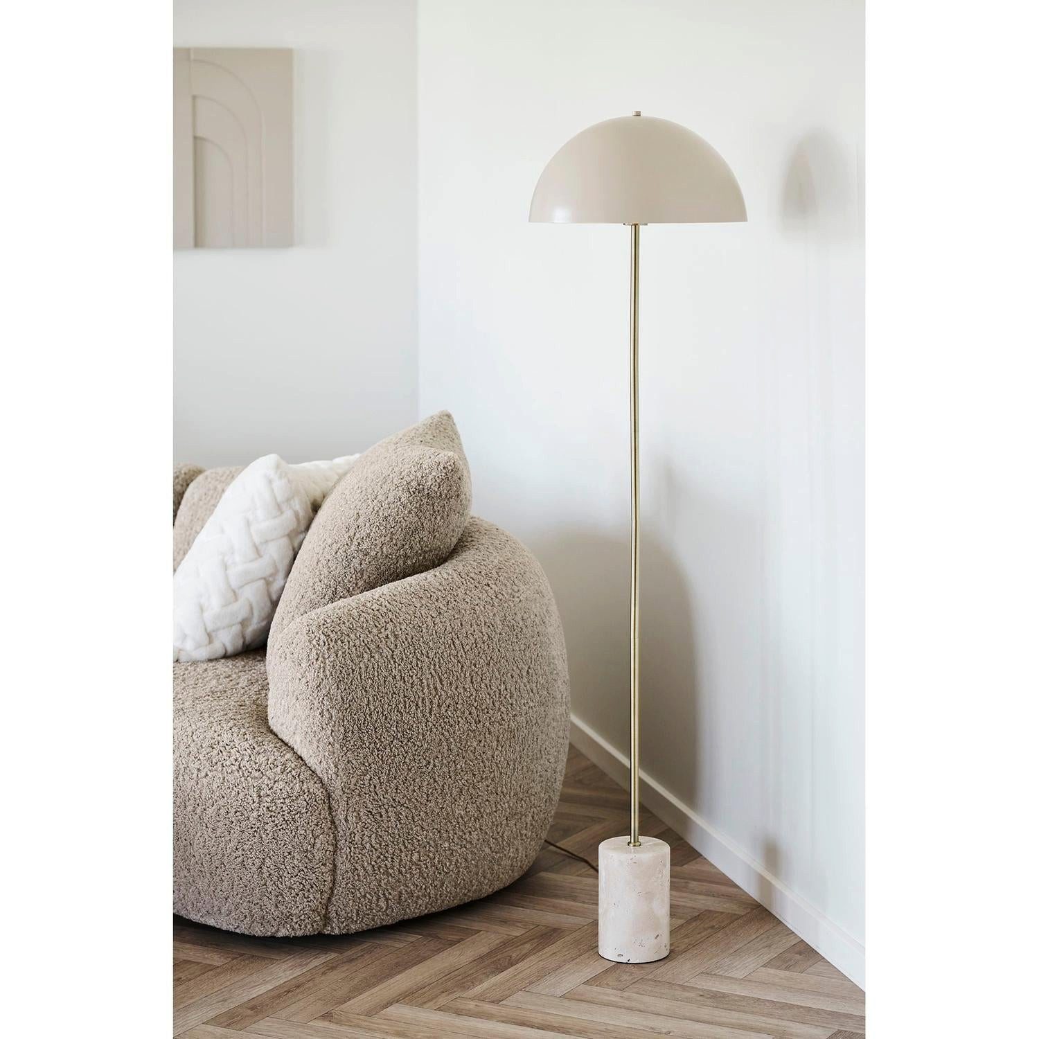 House Nordic Stehlampe