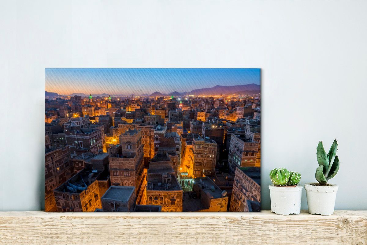St), Wanddeko, Jemen, Straßen Nächtliche Aufhängefertig, von beleuchteter Leinwandbilder, im (1 Wandbild Sanaa cm Skyline 30x20 Leinwandbild OneMillionCanvasses®