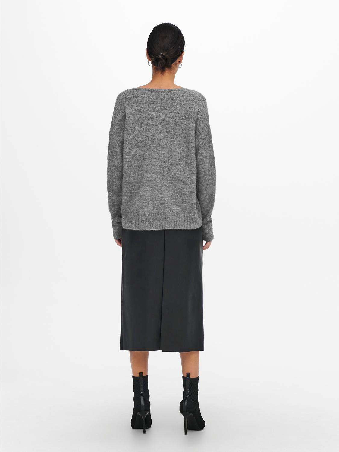 JDY V-Ausschnitt-Pullover JDYELANORA L/S V-NECK PULLO. KNT NOOS mit leicht überschnittenen Schultern