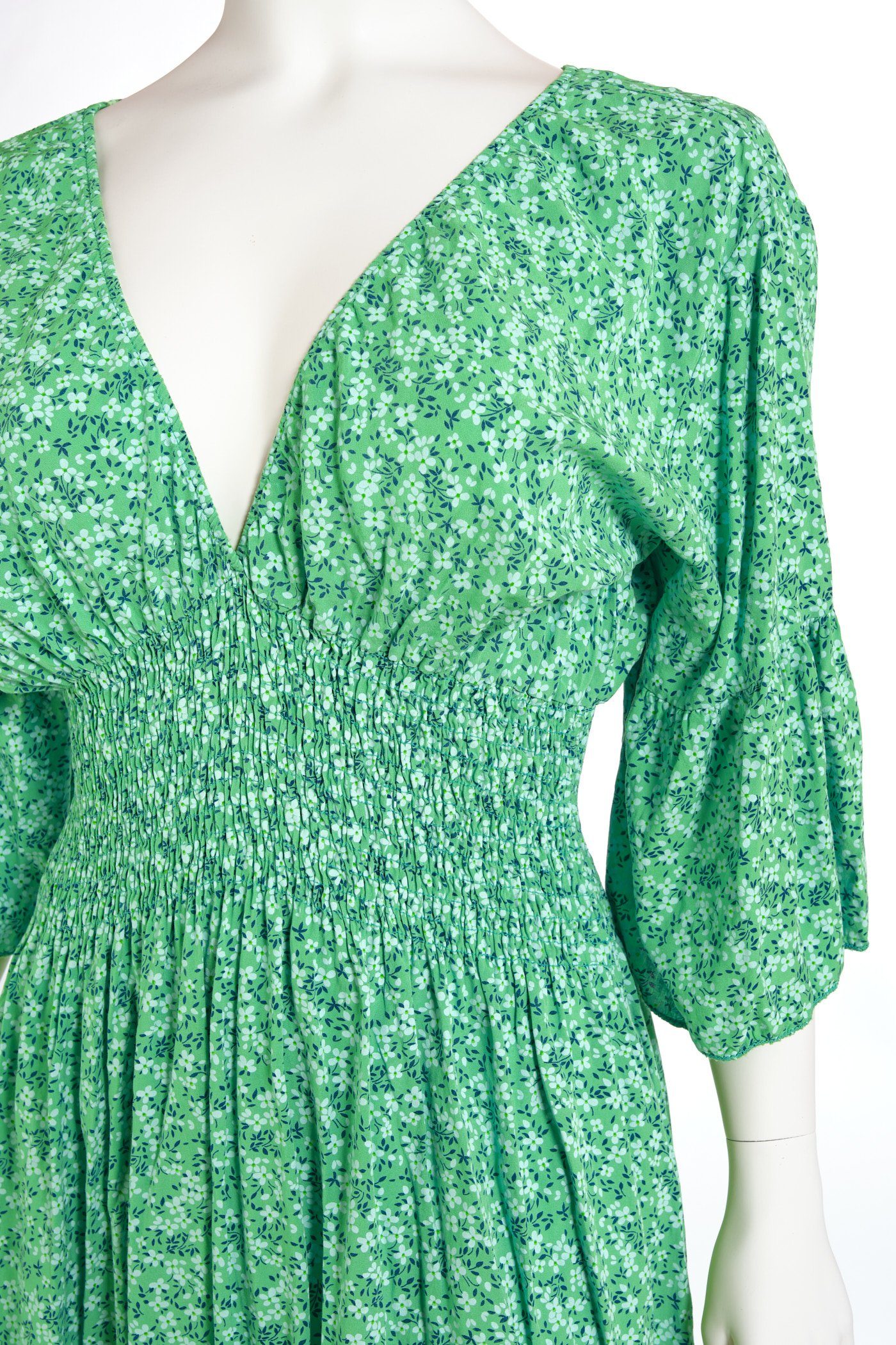 (1-tlg) tiefer gesmokt PEKIVESSA Midikleid V-Ausschnitt grün Blümchenmuster Sommerkleid