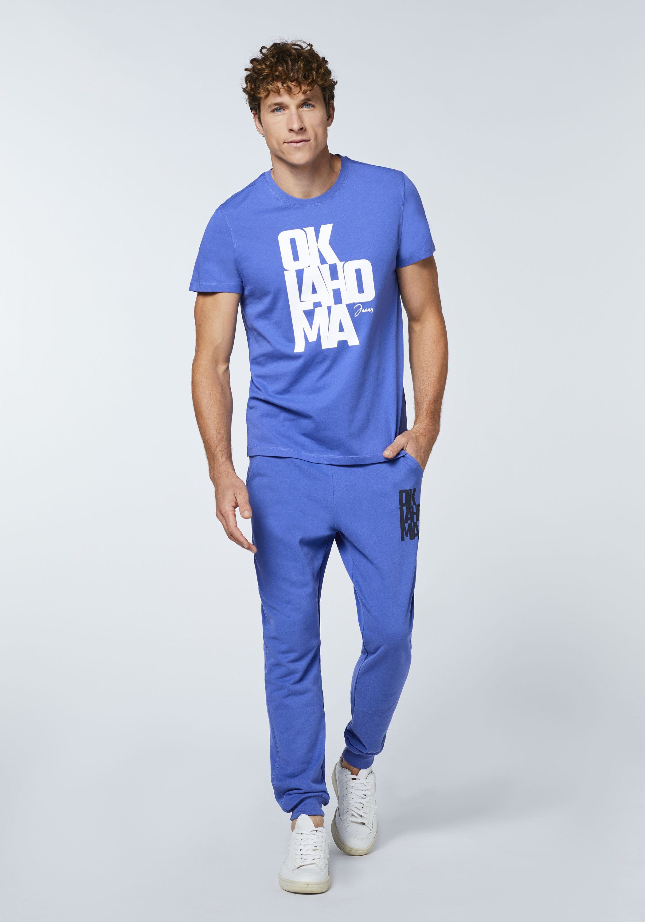 Oklahoma Jeans Print-Shirt mit Dazzling Jersey aus Label-Schriftzug 18-3949 Blue