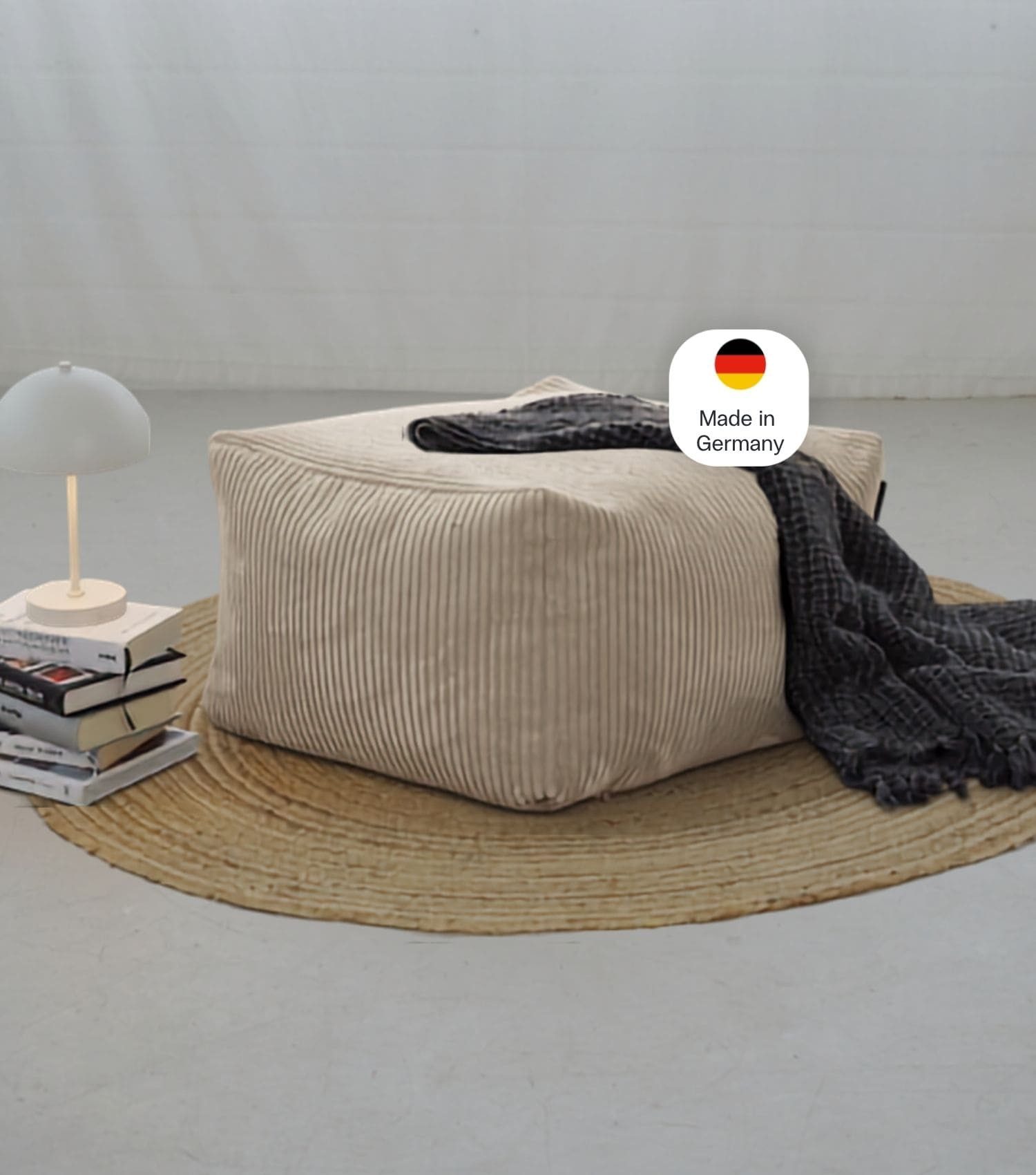 mokebo Pouf Cord Pouf 'Block' Hocker (aus Cordstoff), Made in Germany, Sitz-Hocker, Bodenkissen, Fußhocker eckig in Beige