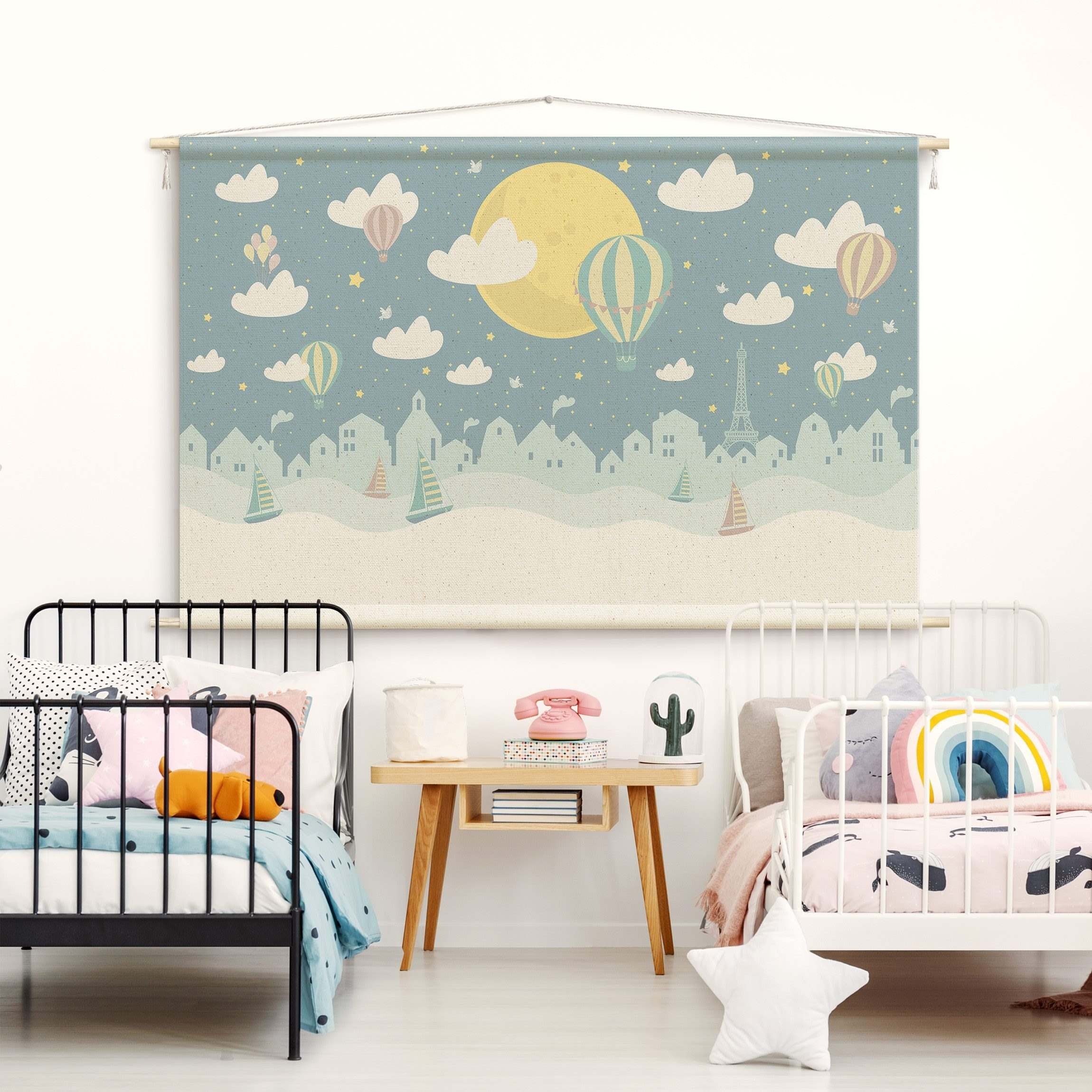 Bilderdepot24 Wandteppich Jungenzimmer modern Paris Ballon blau, rechteckig, Höhe: 2.6 mm, großes Wandbild aus Natur-Baumwolle Wandbehang Stoffbild Tuch Wollseil