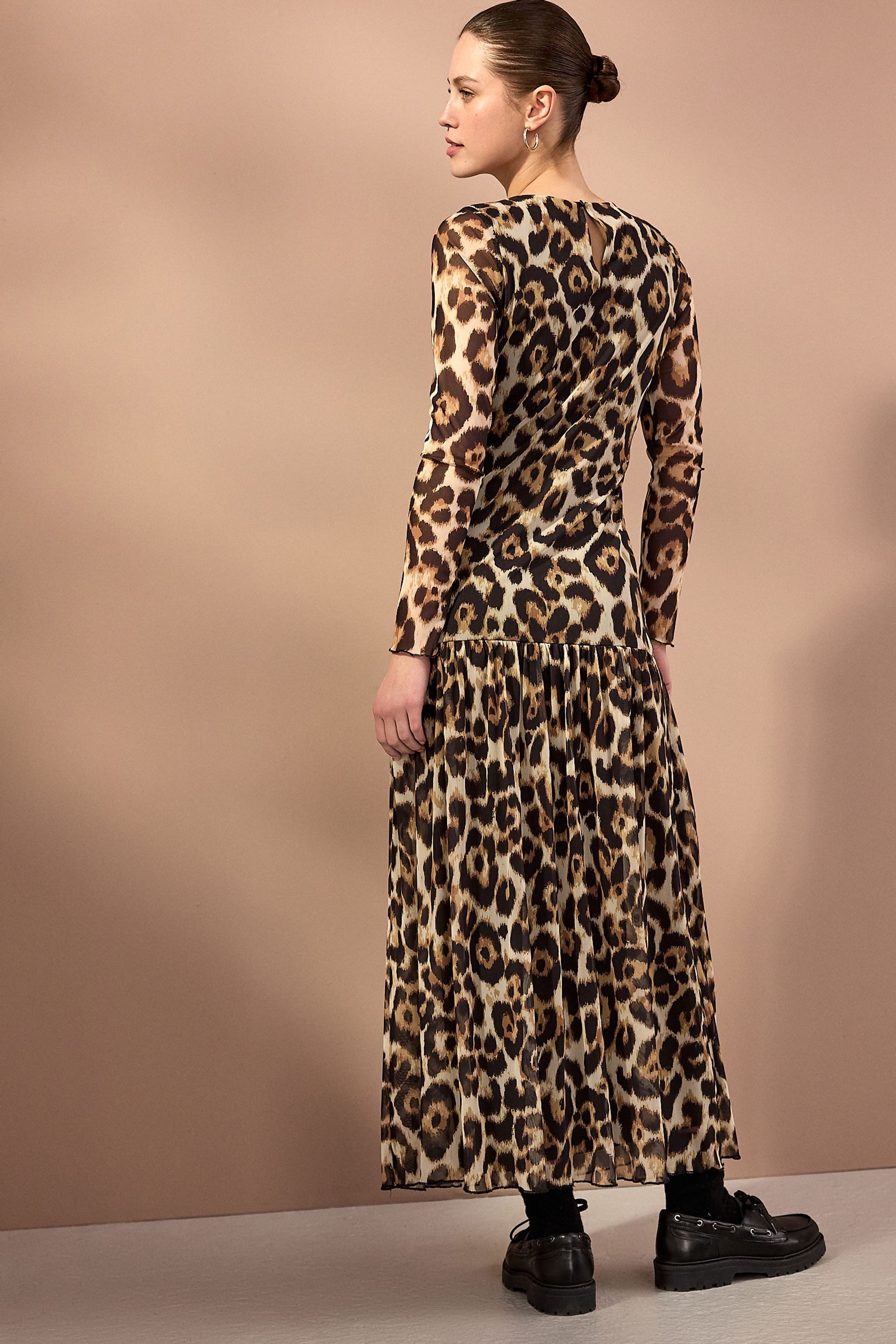 Next Maxikleid Langärmliges Maxikleid mit Netzstoffeinsatz günstig online kaufen