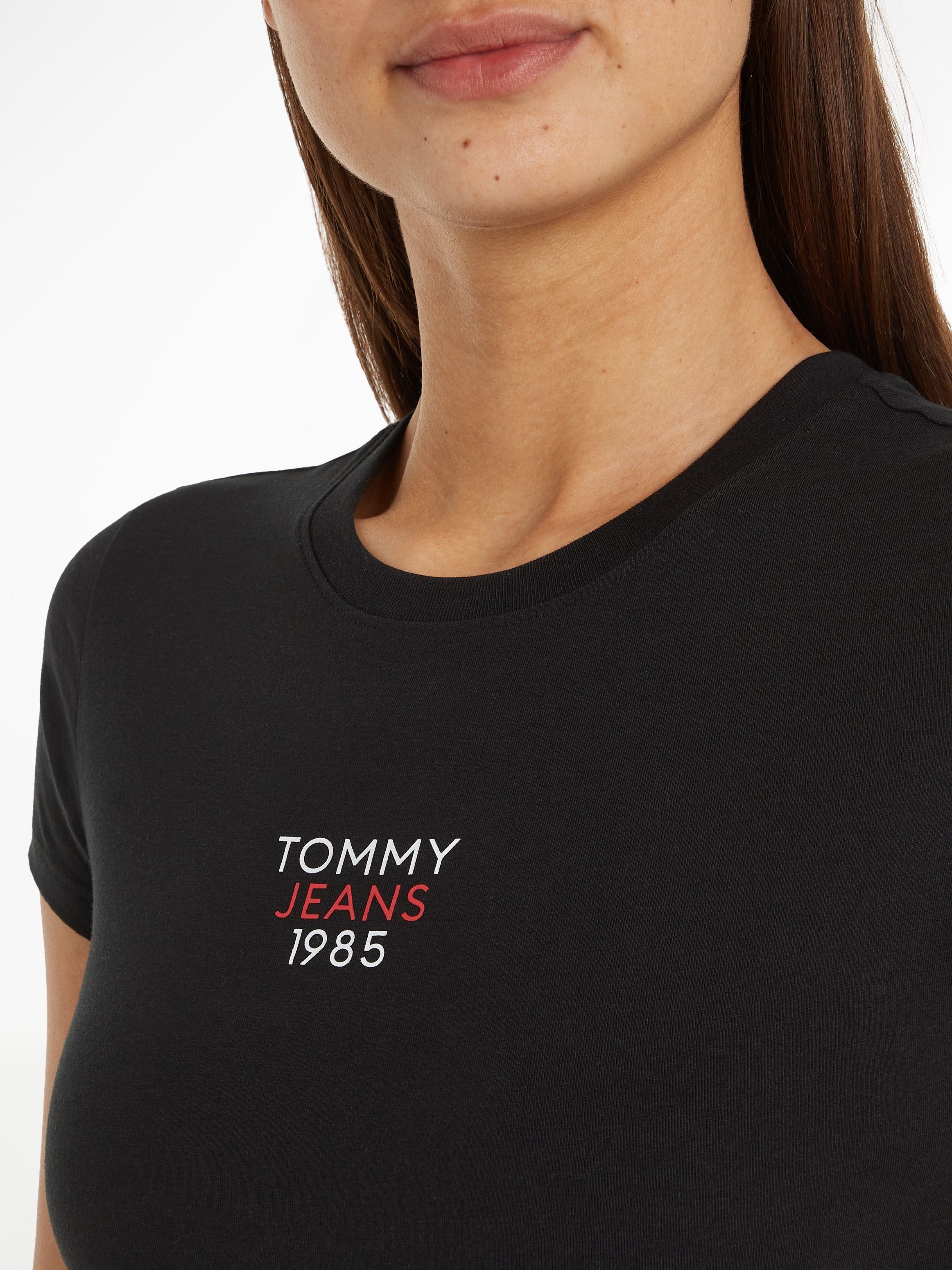 Tommy Jeans T-Shirt Slim Essential Logo mit Logoschriftzug
