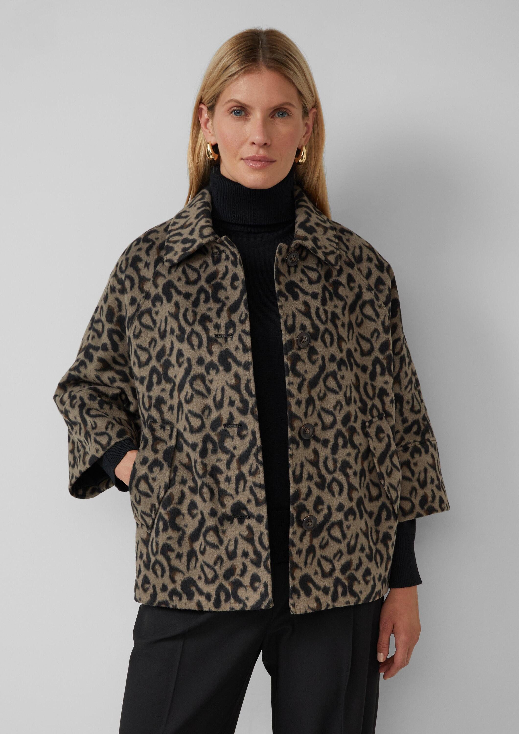 s.Oliver Funktionsjacke Outdoor-Jacke Wattierte Cape-Jacke mit Leo-Print günstig online kaufen