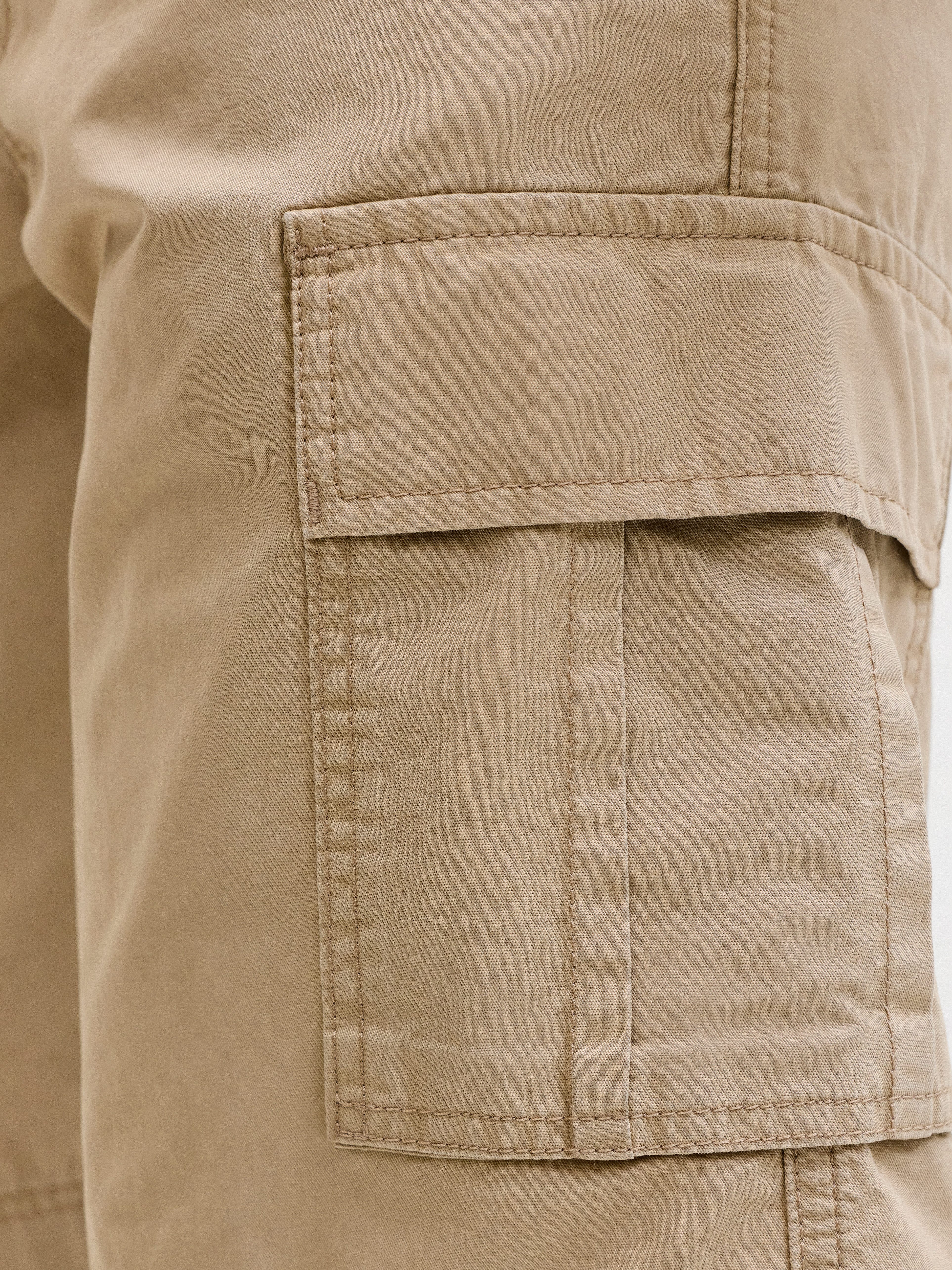 Jack & Jones Cargoshorts JPSTCOLE MATTY CARGO SHORT MID
