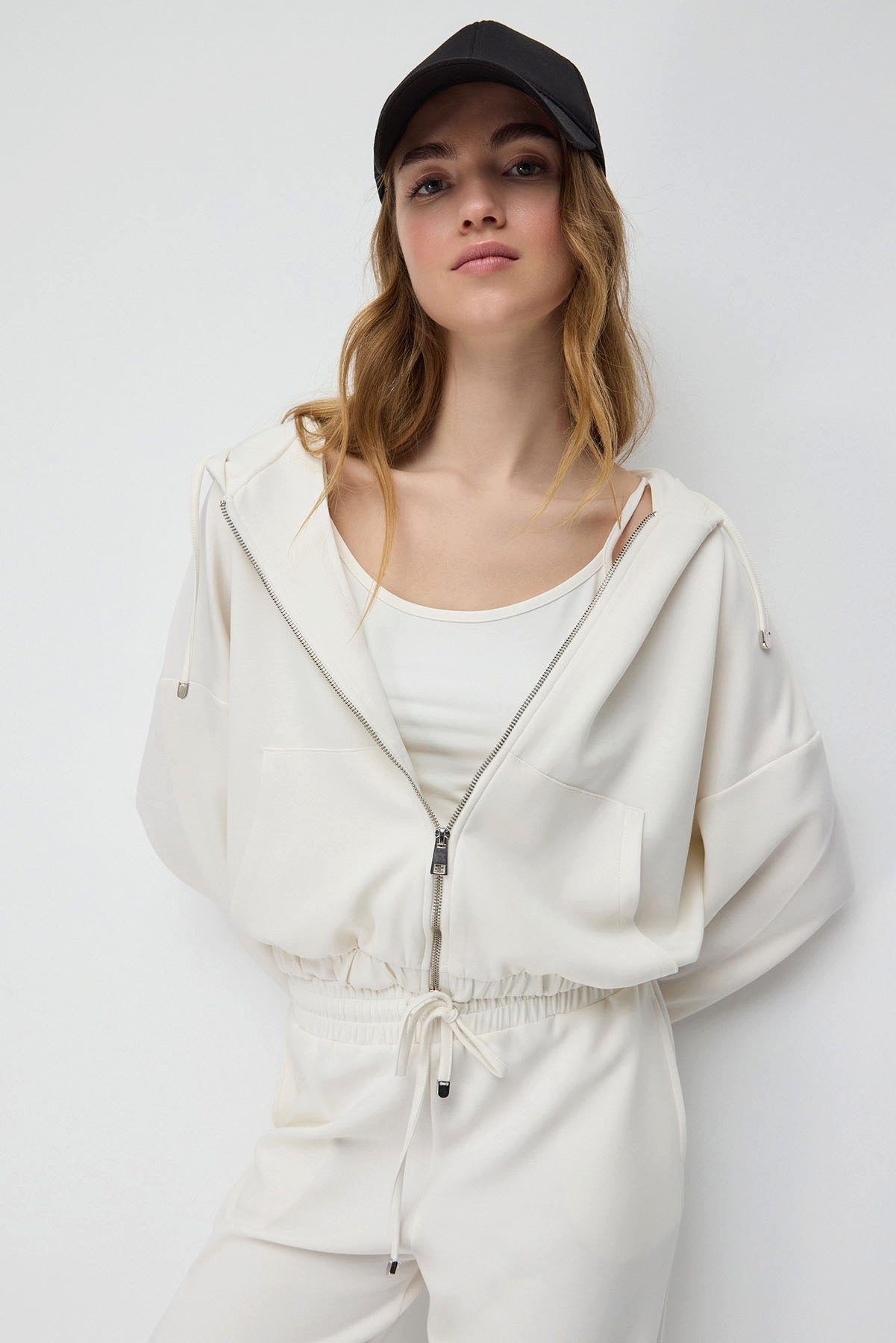 Blusenjacke Kapuzenstrickjacke mit Reißverschluss