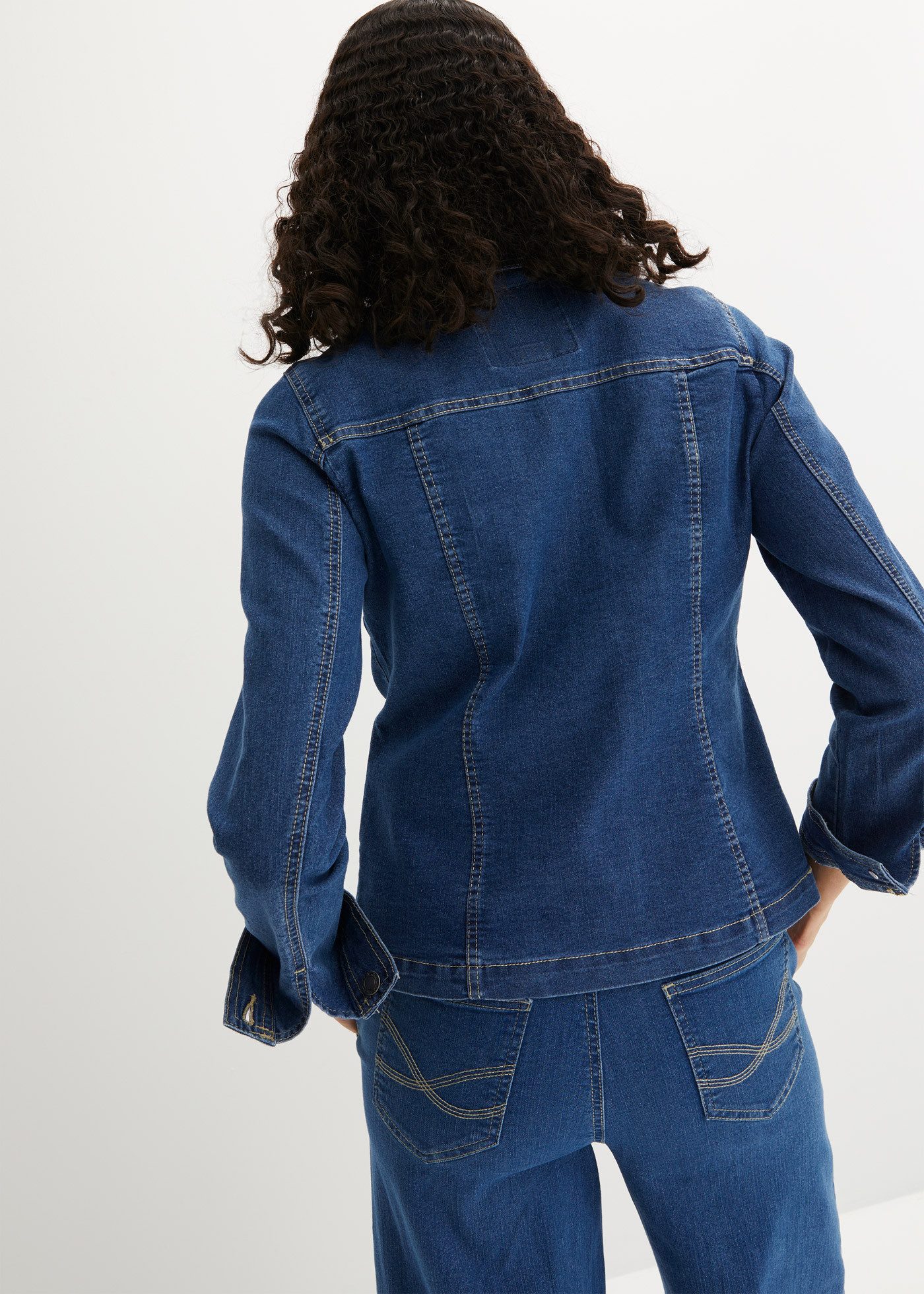 bonprix Jeansjacke bequeme Passform, mit Brust- und Eingriffstaschen
