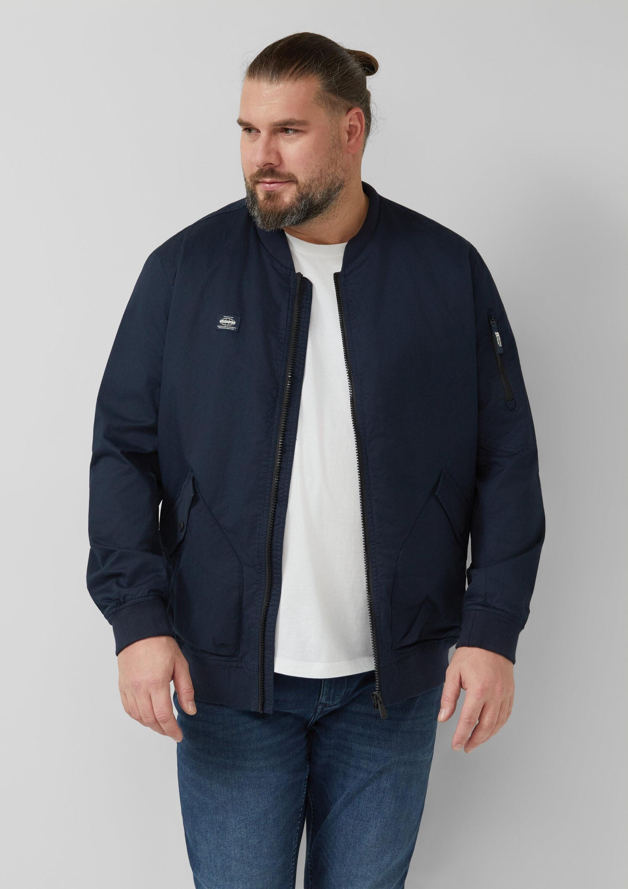 s.Oliver Funktionsjacke Outdoor-Jacke Robuste Twill-Jacke mit Bomberkragen und Rippbündchen