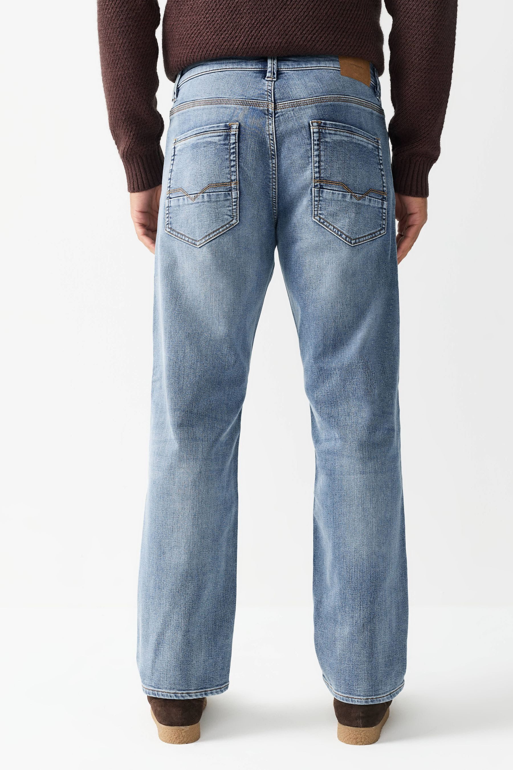 Next Straight-Jeans Straight Fit Jeans mit Comfort Stretch (1-tlg)