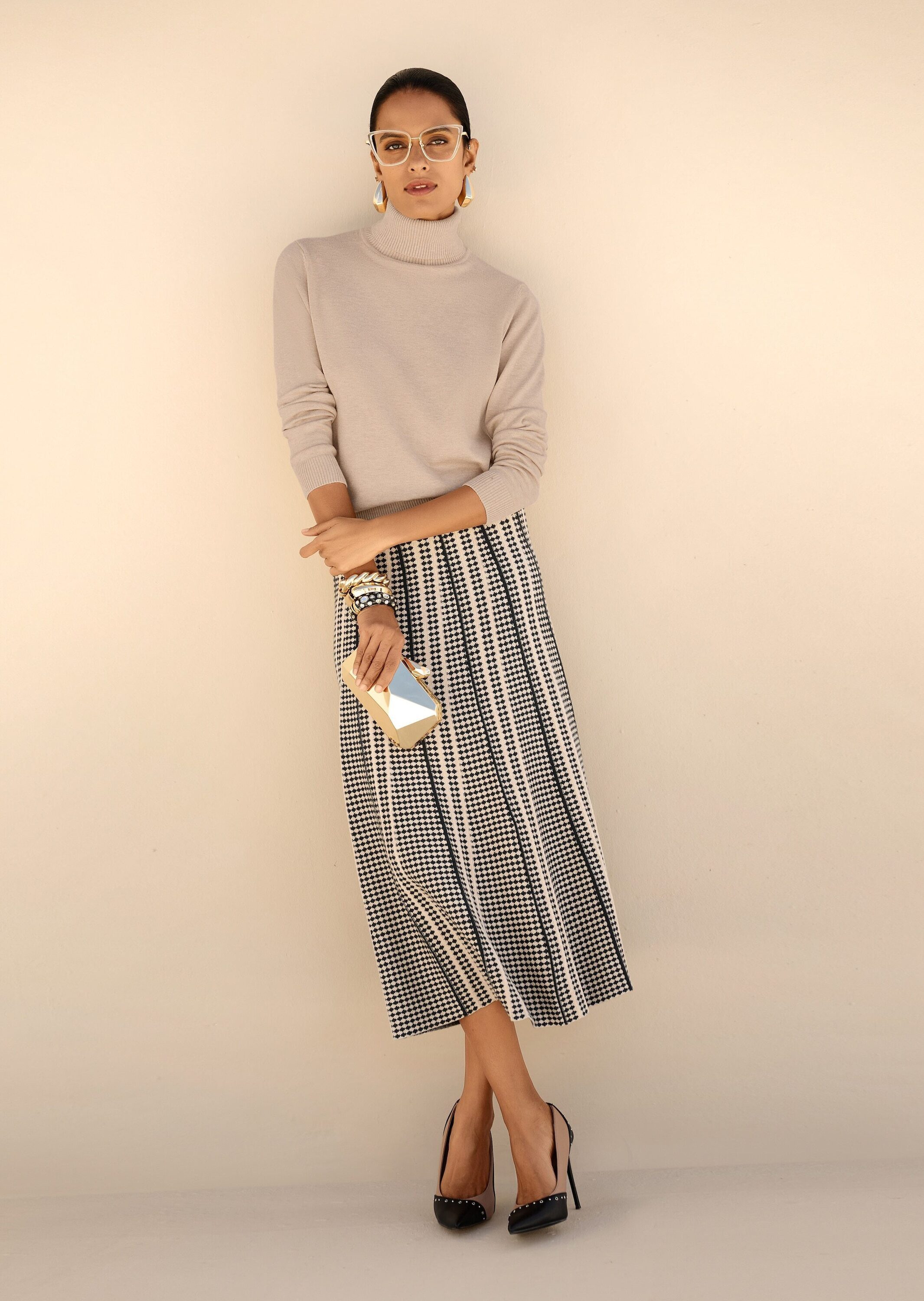MADELEINE Maxirock Eleganter Jacquard-Rock für kühle Tage Horizontales Strickmusterung, elastischer Bund, wadenlang