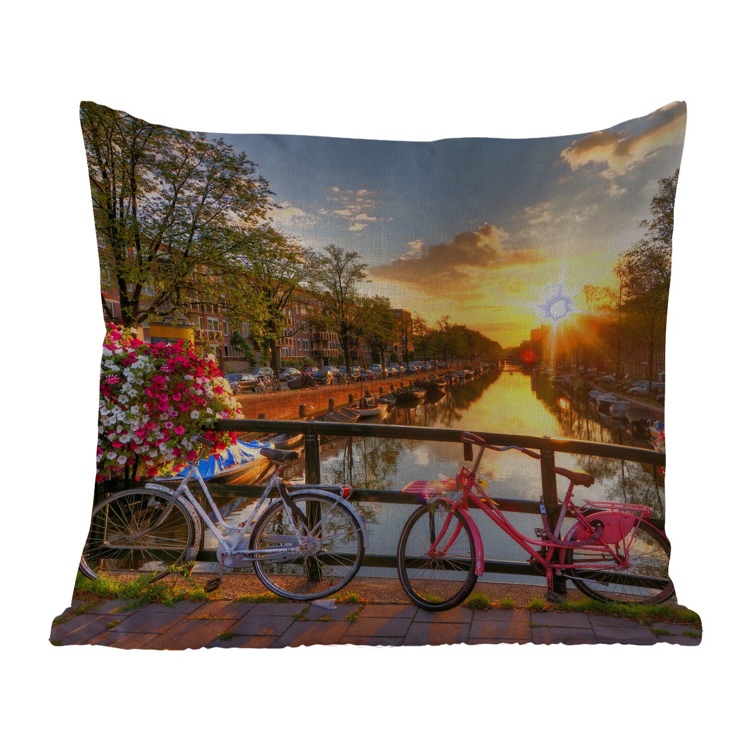 MuchoWow Dekokissen Amsterdam - Blumen - Brücke - Fahrrad - Sonnenuntergang, Kissenbezüge, Kissenhülle, Dekokissen, Dekokissenbezug, Outdoor