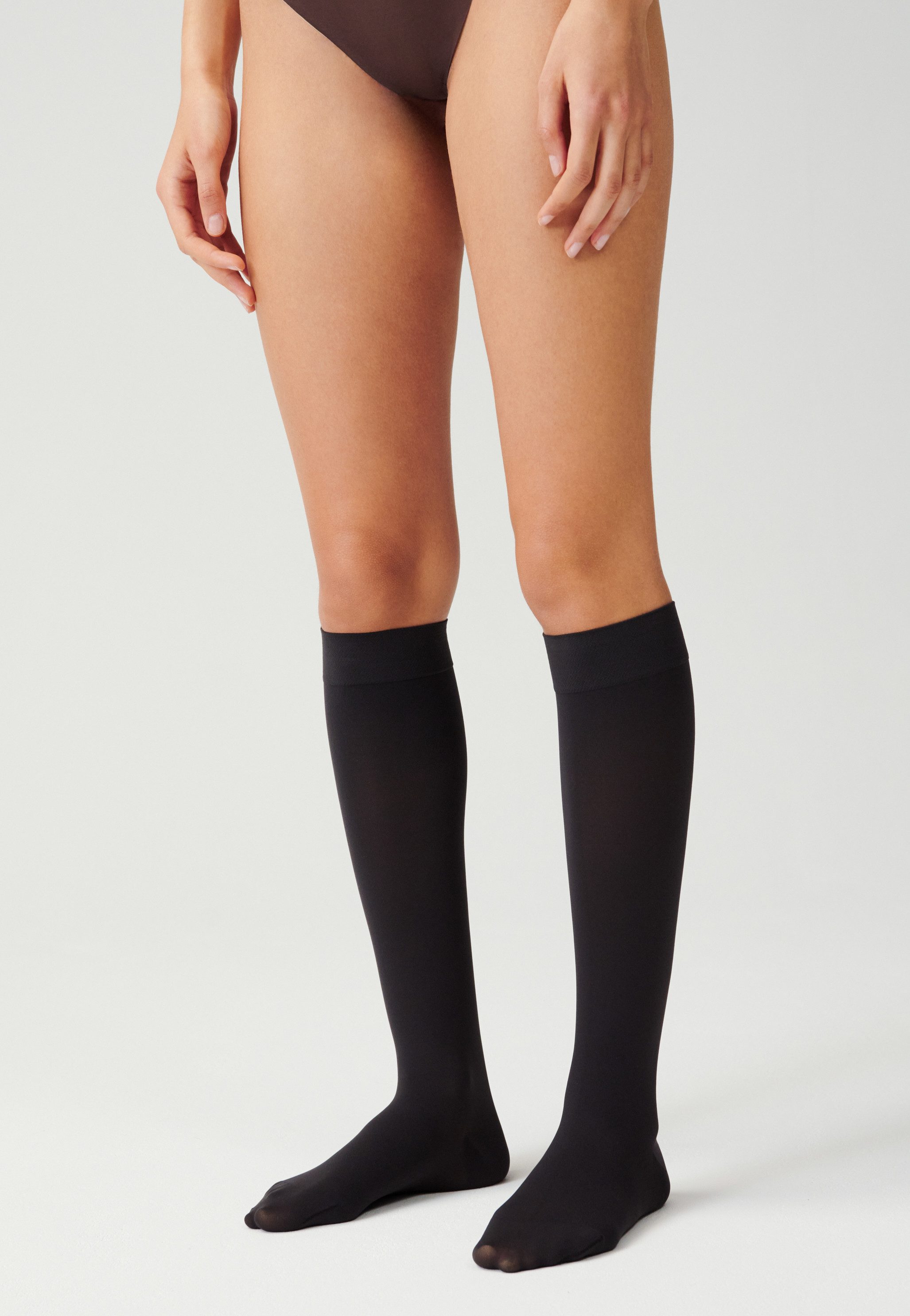 ITEM m6 Kniestrümpfe Soft Touch Conscious 50 DEN Kompression, matter Look, leichte Beine, atmungsaktiv, ultrasoft