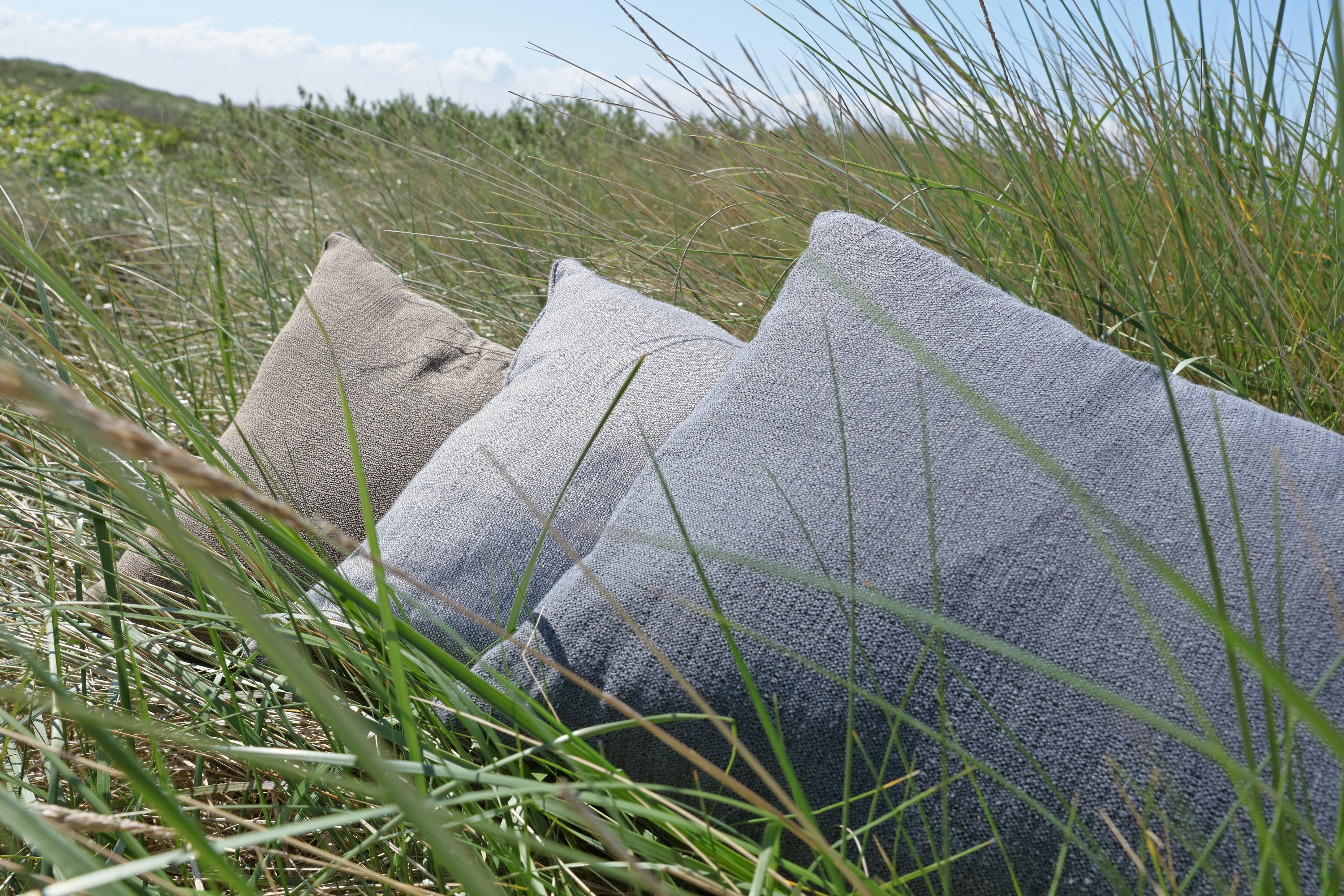 habeig Rückenkissen Rückenkissen ca. 40x60cm Grau Anthrazit Taupe WETTERFEST Kissen Lounge