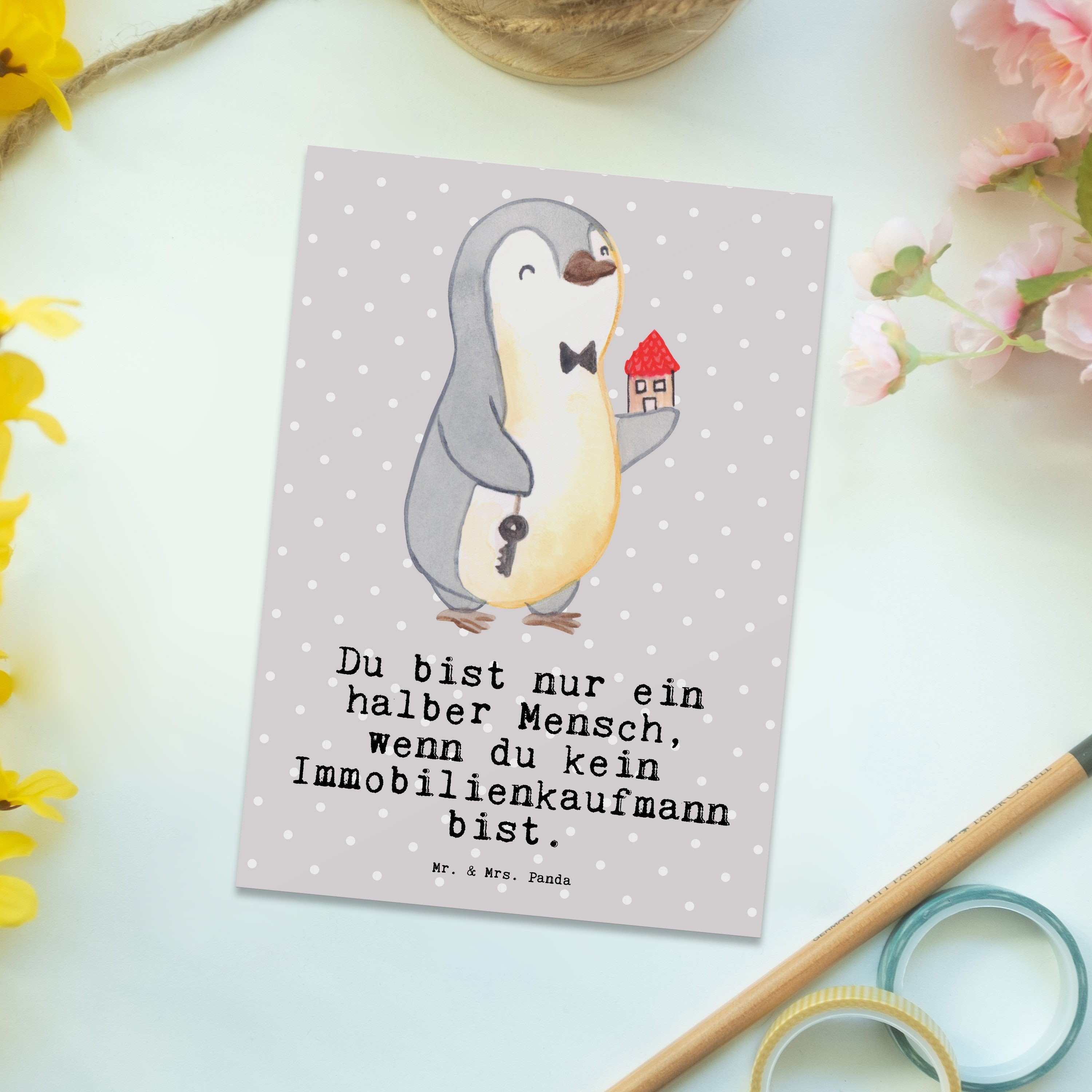 Mr. & Mrs. Panda - Postkarte - Immobilienmakl mit Pastell Herz Immobilienkaufmann Grau Geschenk