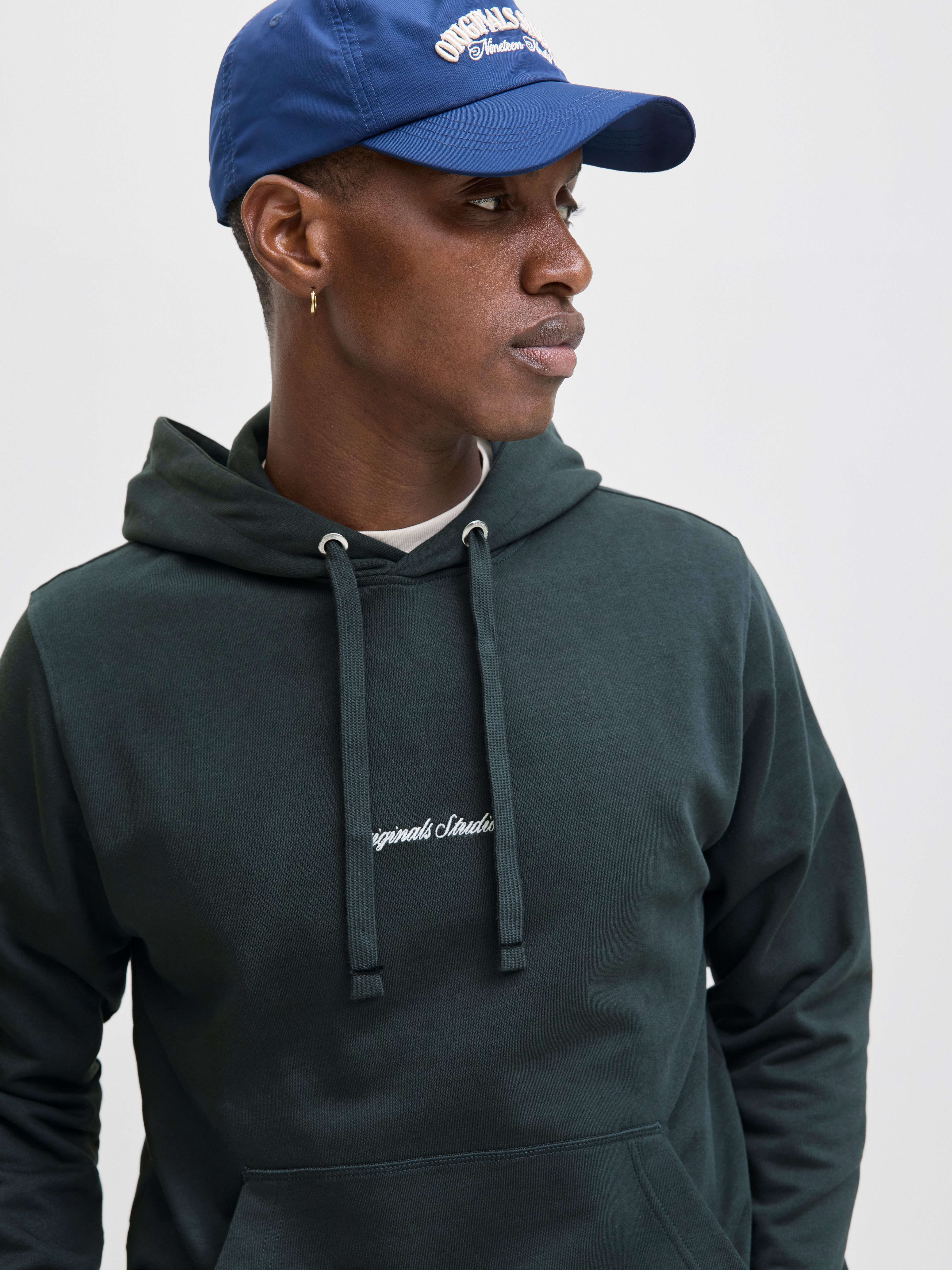 Jack & Jones Kapuzensweatshirt JORNORREBRO EMB günstig online kaufen