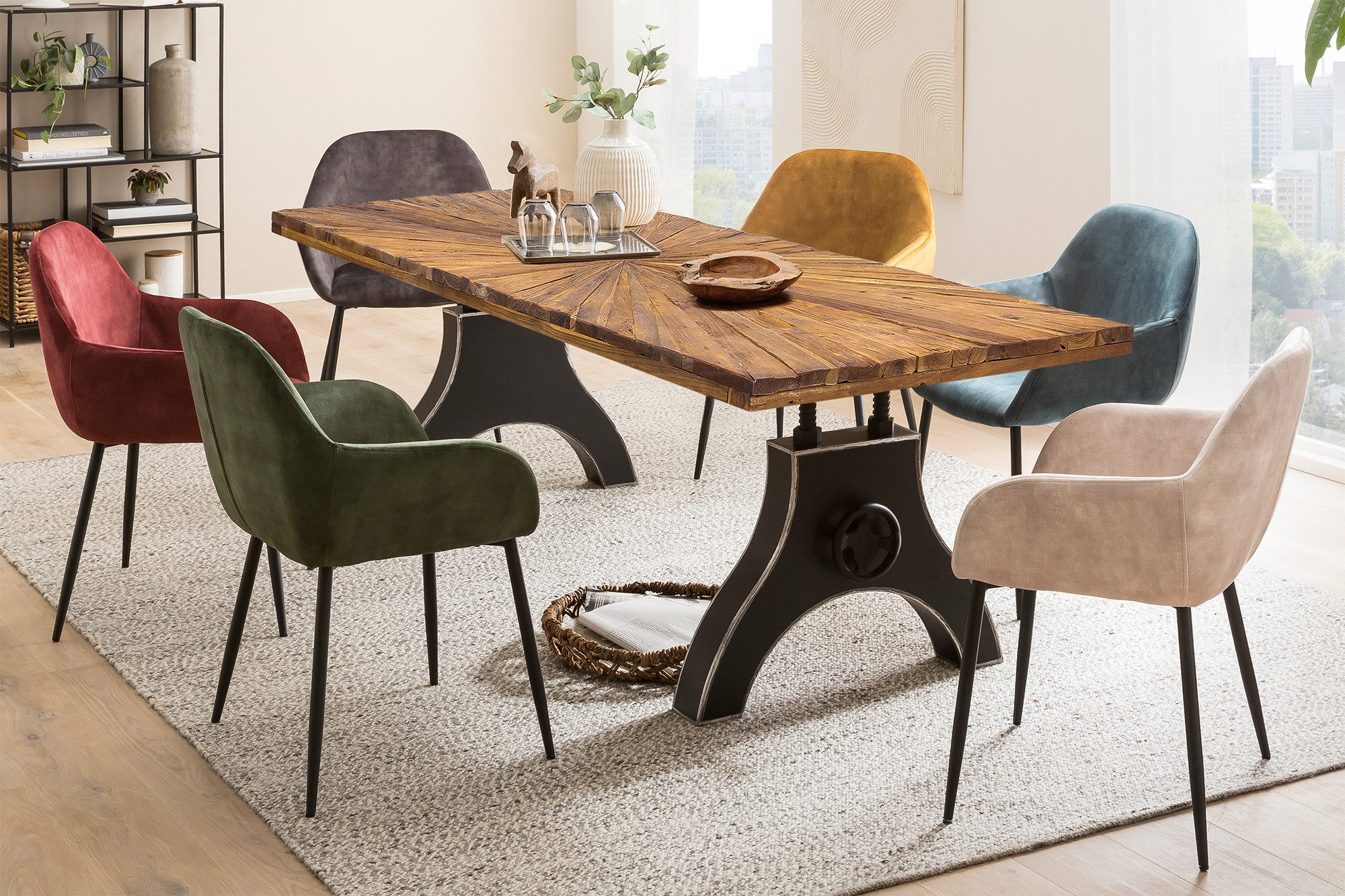 SIT Esstisch, mit außergewöhnlichem Sonnen-Design