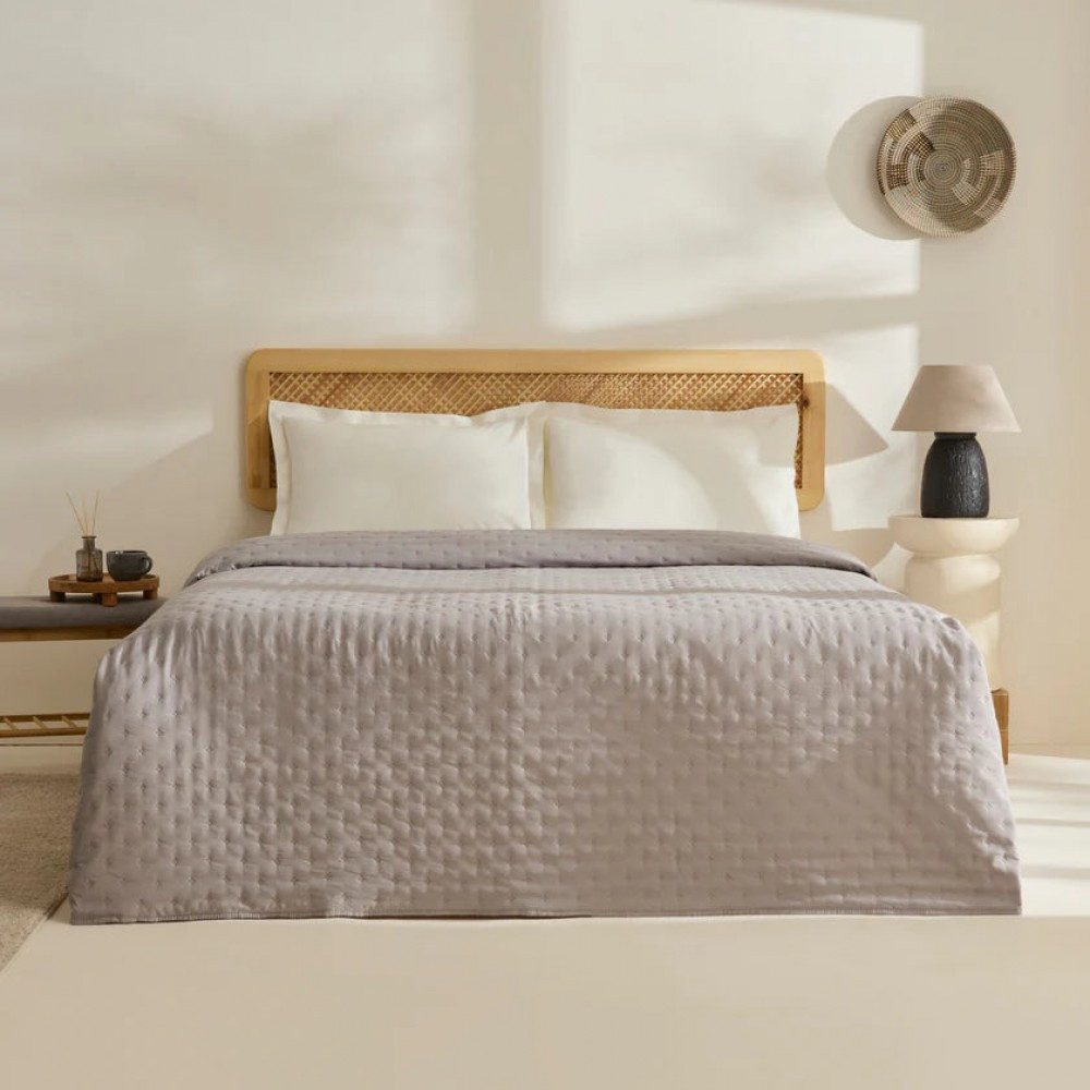 Karaca Home Tagesdecke Breezy Bettüberwurf Grau günstig online kaufen