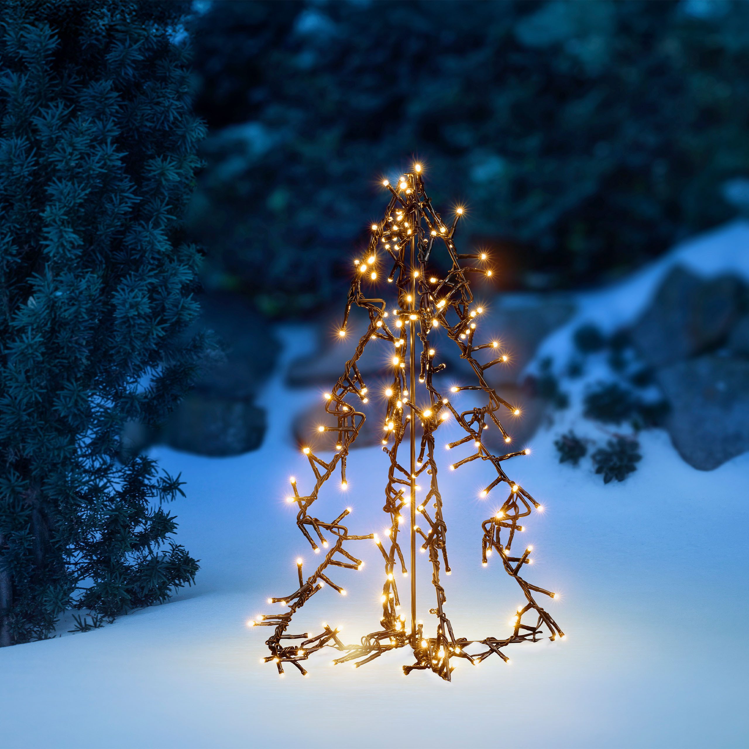 OTTO home LED Baum LED-Outdoor Tannenbaum CALLANA, Timerfunktion, LED fest integriert, Warmweiß, Timer, IP44, Metallrahmen, 5 m Zuleitung