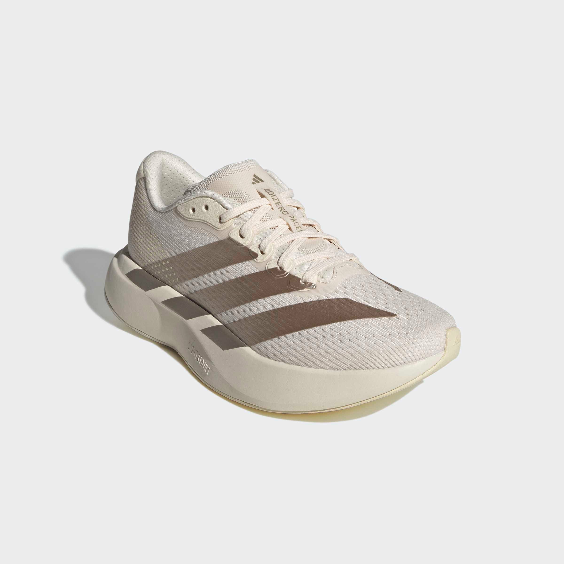 adidas Performance ADIZERO PACER Laufschuh angelehnt an das Design vom EVO SL, sehr leicht