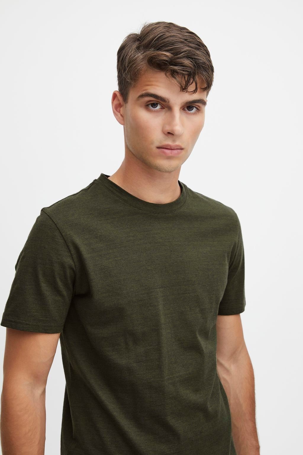 Casual Friday T-Shirt Rundhals CFThor Meliert 5743 Basic in Grün T-Shirt