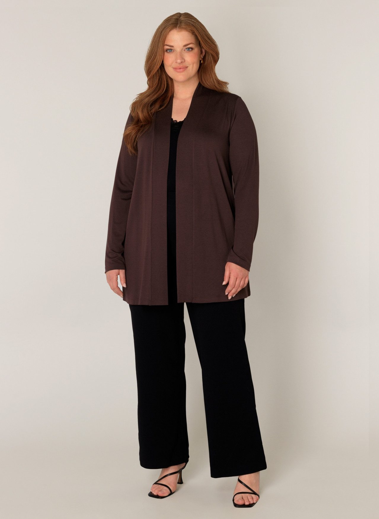 Base Level Curvy Strickjacke offen, ohne Verschluss